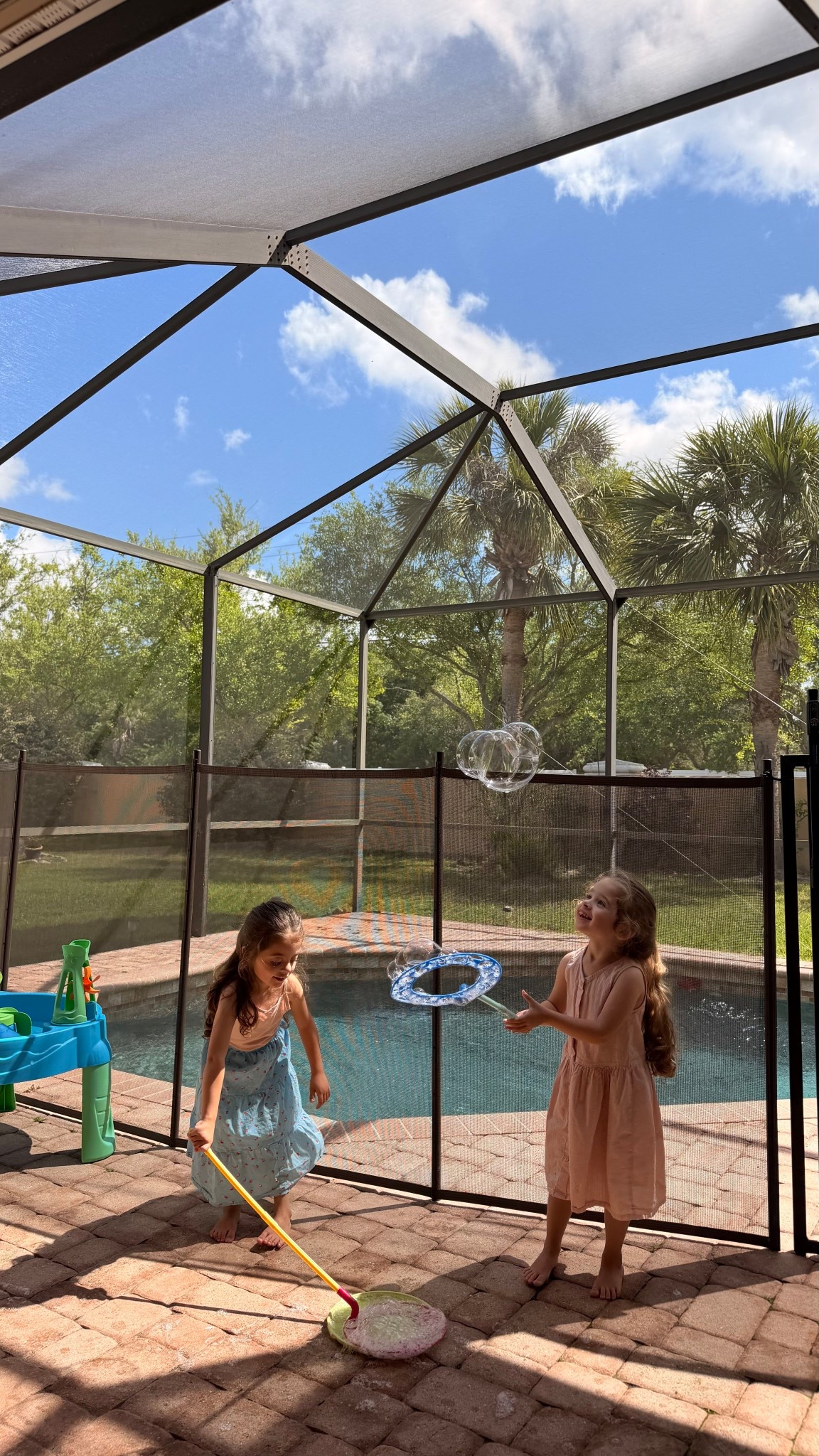 bubbles for spring & summer >>> 

#LTKSeasonal #LTKdayinmylife #LTKmomlife