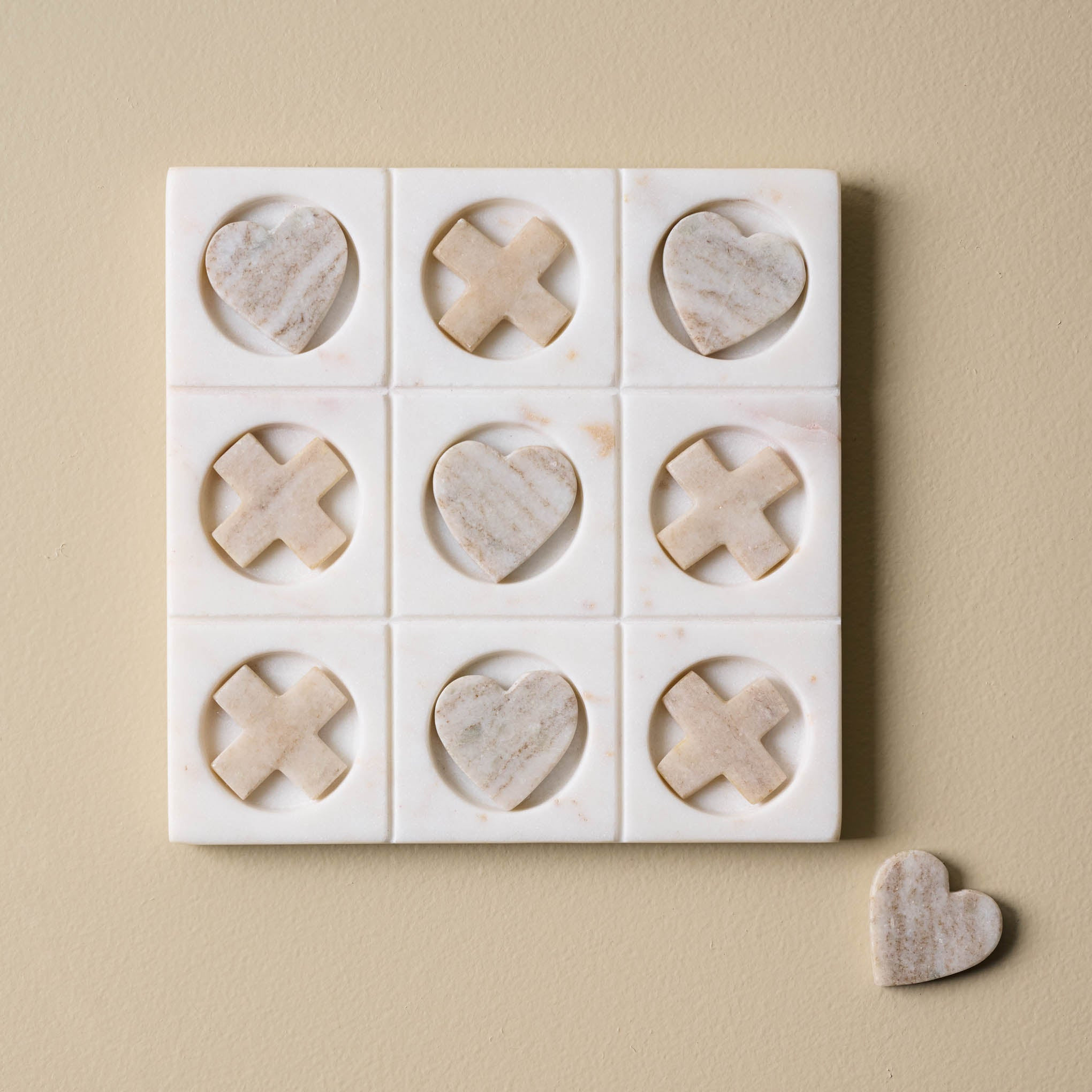 Heart Tic Tac Toe Set | Magnolia
