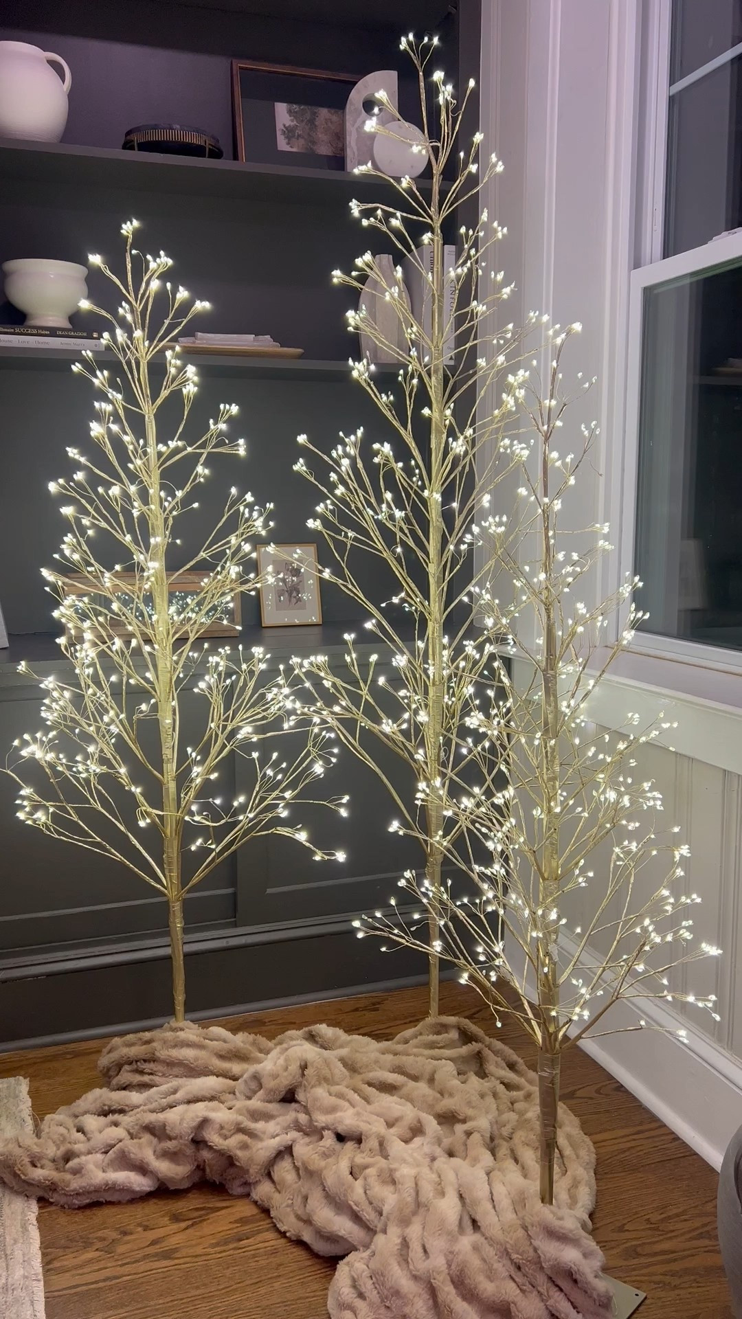 My favorite Christmas twinkle lights! 

#LTKHoliday #LTKFindsUnder50 #LTKHome