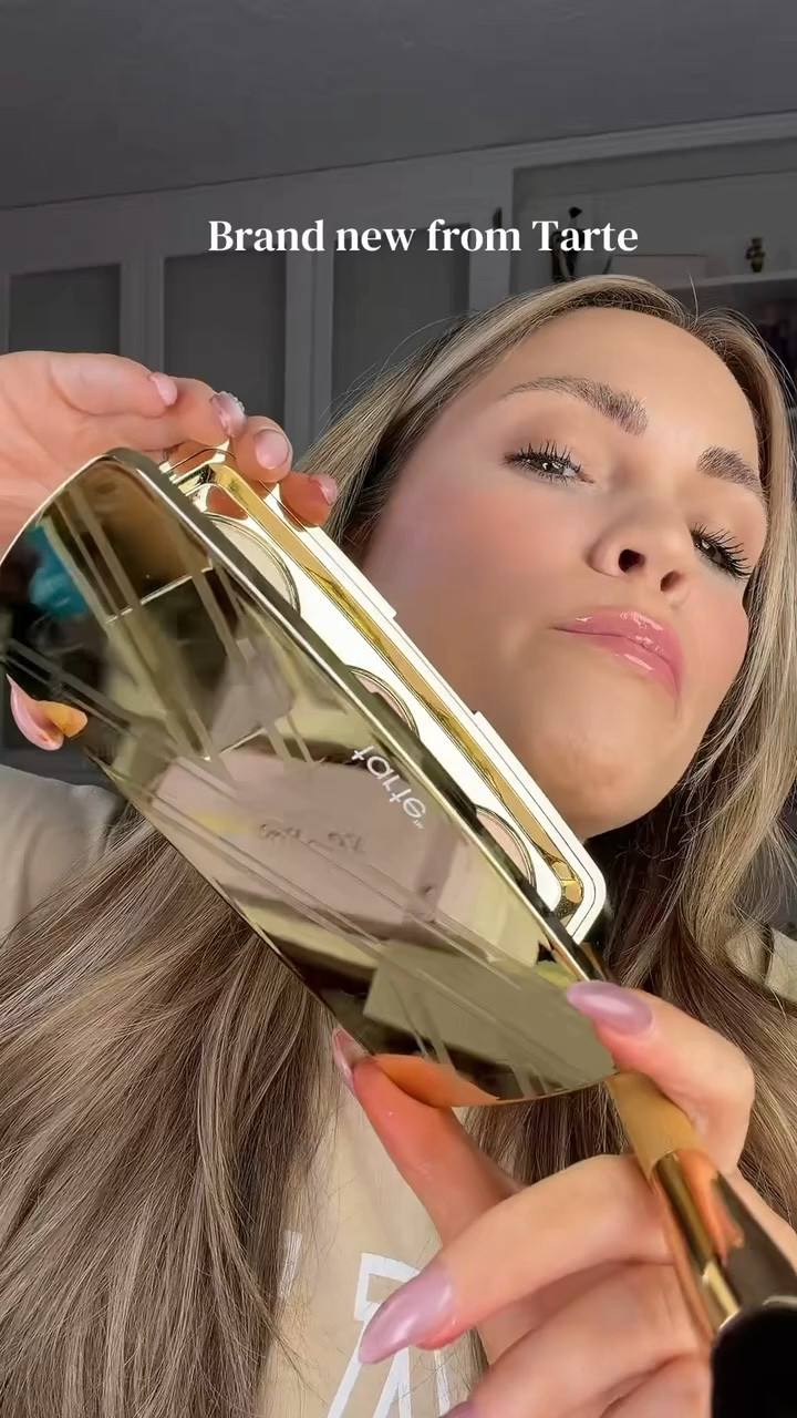 The new Tarte Highlight Reel is so good! Blush and highlighter all in one palette! 💖

#LTKBeauty #LTKdayinmylife #LTKgrwm