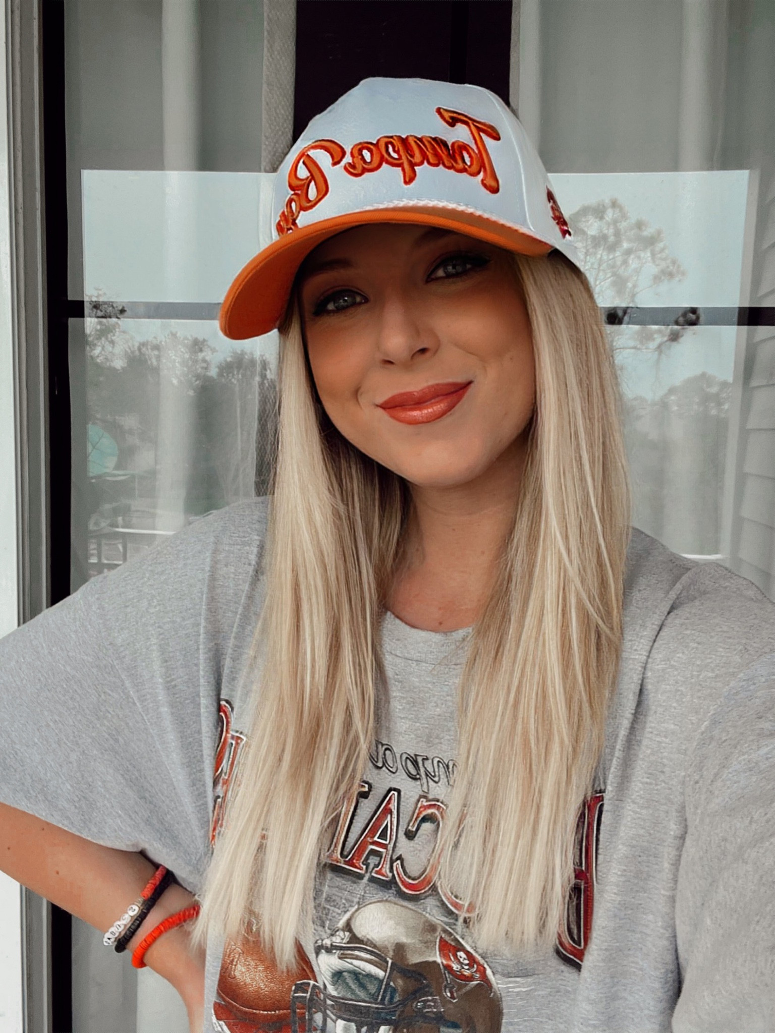 Here’s a roundup of my favorite vintage retro Tampa Bay Buccaneers tees and hats for gameday! Linked similar to what I’m wearing ❤️🏴‍☠️🏈 #tampabay #nflgame #tampabaybuccaneers

#LTKstyletip #LTKunder50 #LTKFind