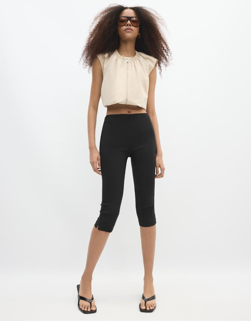 Stradivarius Capri trousers in black | ASOS (Global)