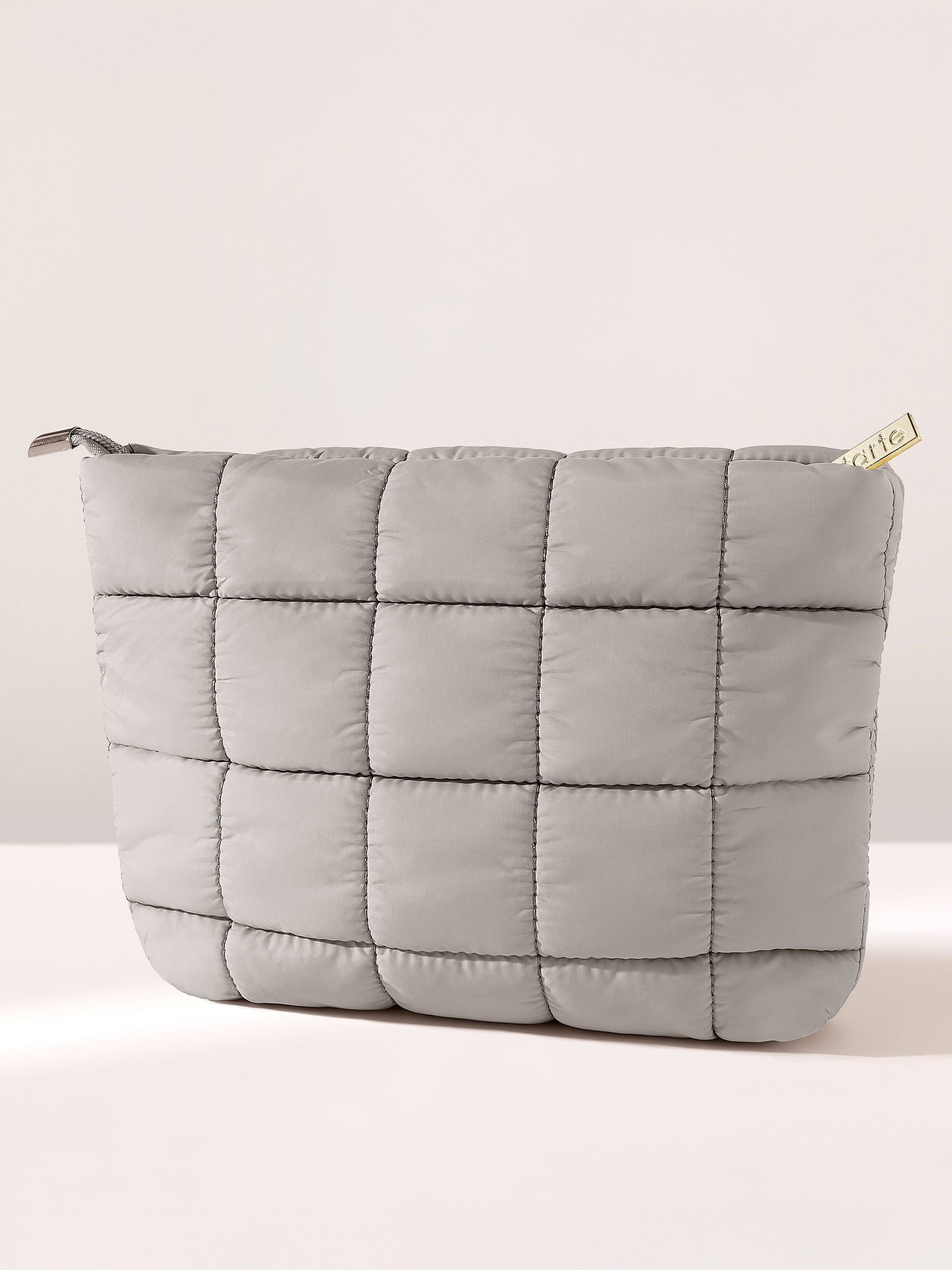 tarte™ puffy makeup bag in slate | tarte cosmetics (Global)