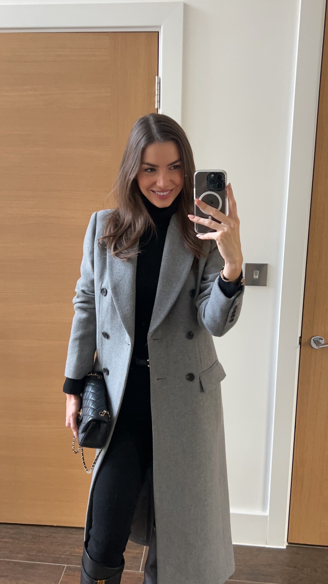 Love this wool grey coat for autumn winter 

#LTKuk #LTKautumn #LTKwinter