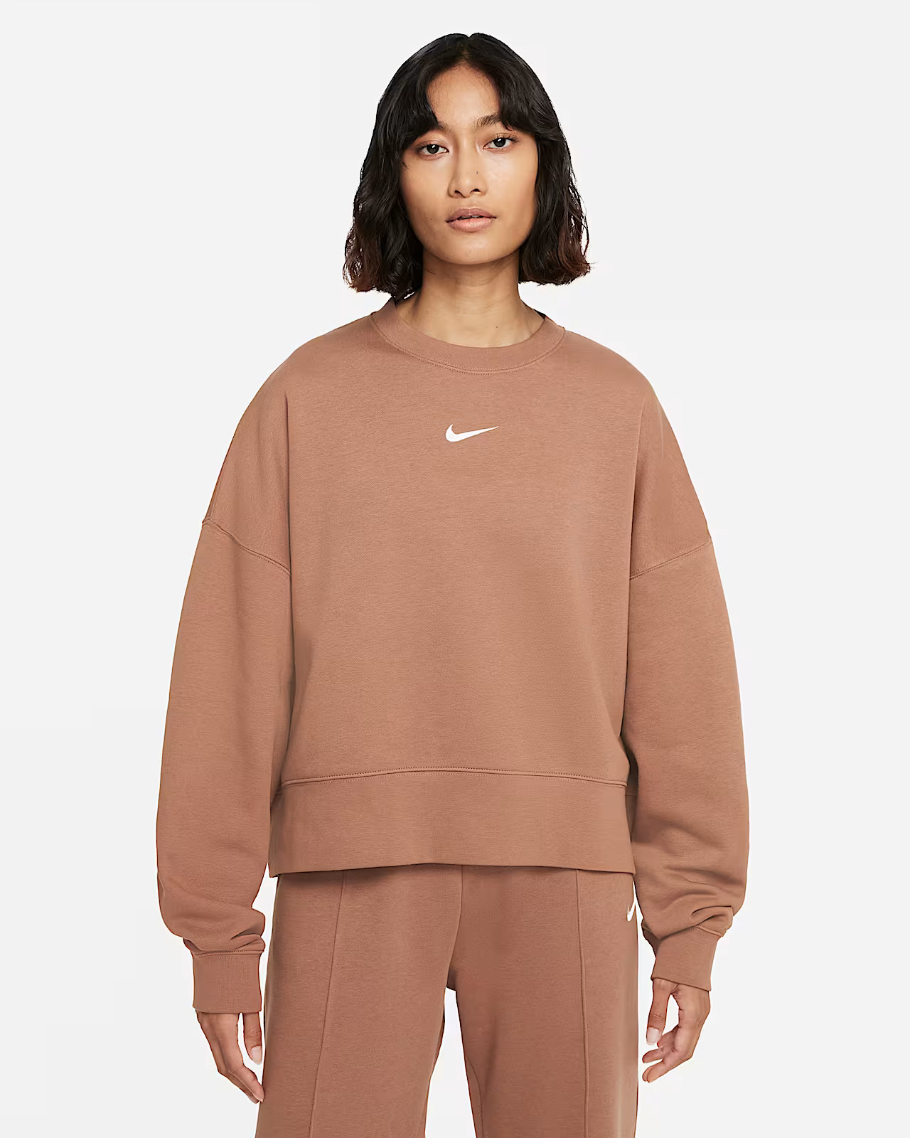 Nike Sportswear Collection Essentials | Nike (US)
