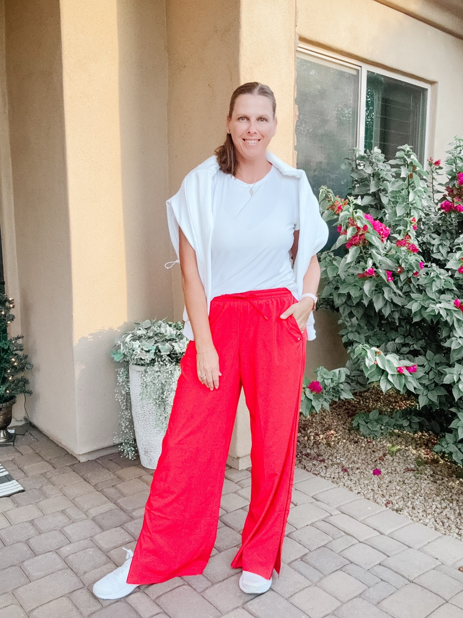 Track pants are trending
#athleisure
#lululemon


#LTKActive #LTKdayinmylife #LTKOver40