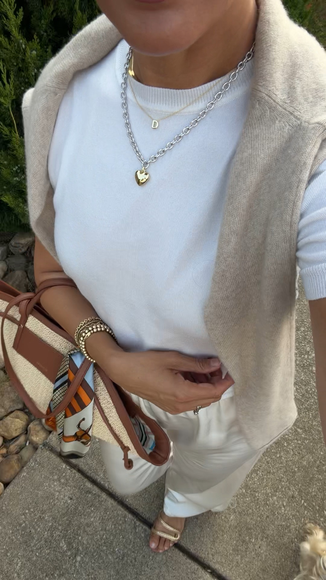 OOTD! https://liketk.it/6gUfh

#LTKootd #LTKOver40 #LTKTravel