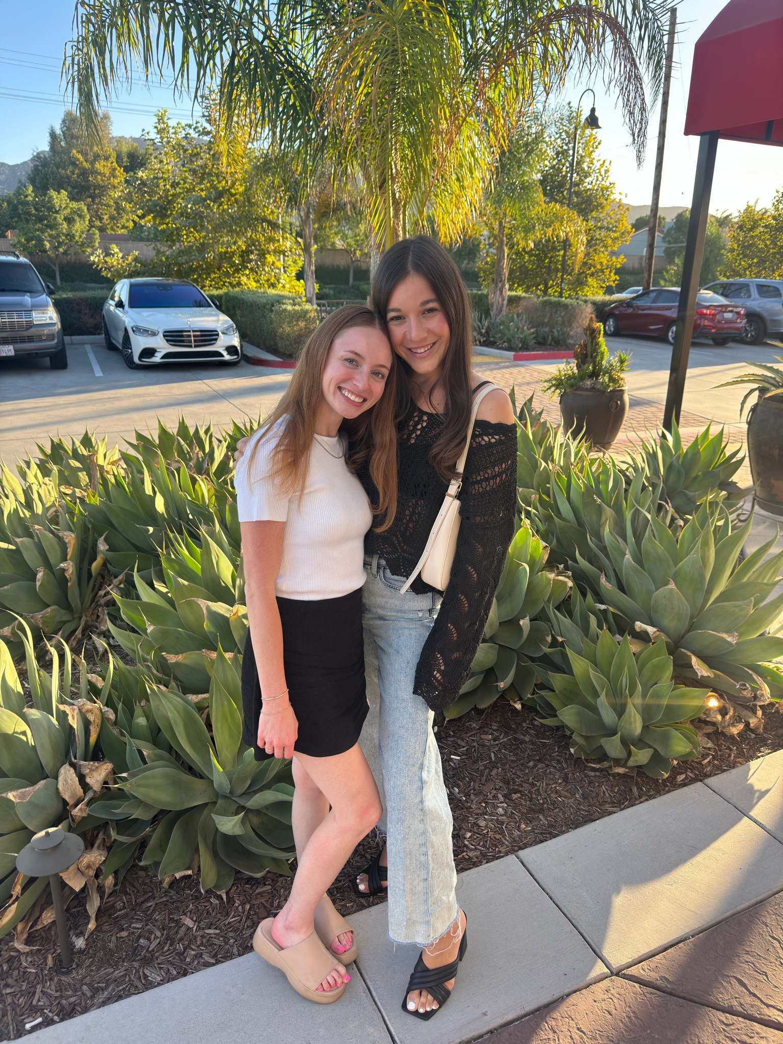 bestie girl 

#LTKSeasonal #LTKfindsunder100 #LTKU