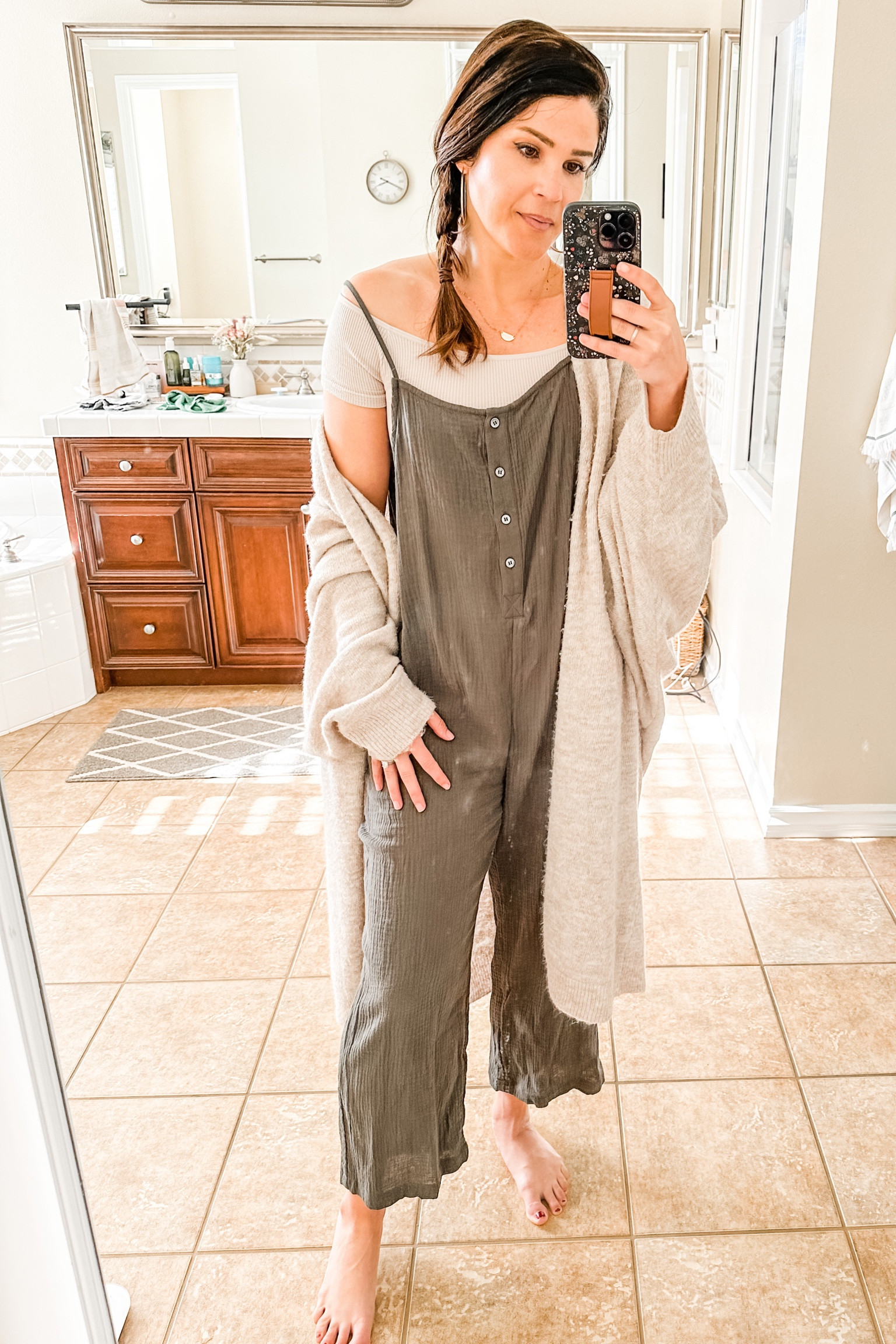 Comfy cozy look

#LTKunder100 #LTKunder50