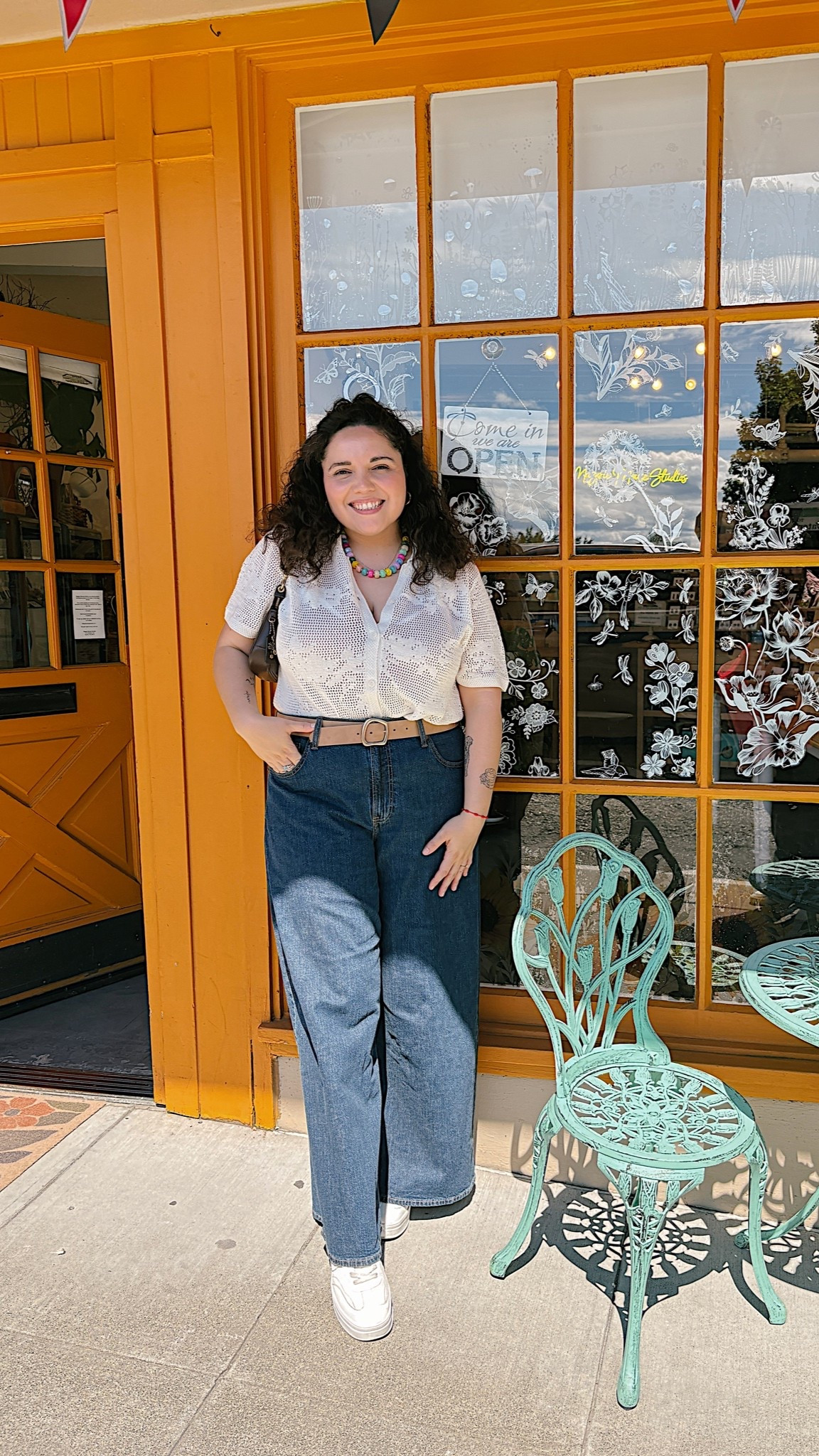 Turning basic into classic with this knit top and overly flared jeans from Abercrombie 

Size 32 in pants
XL in top

#LTKootd #LTKMidsize #LTKPlusSize