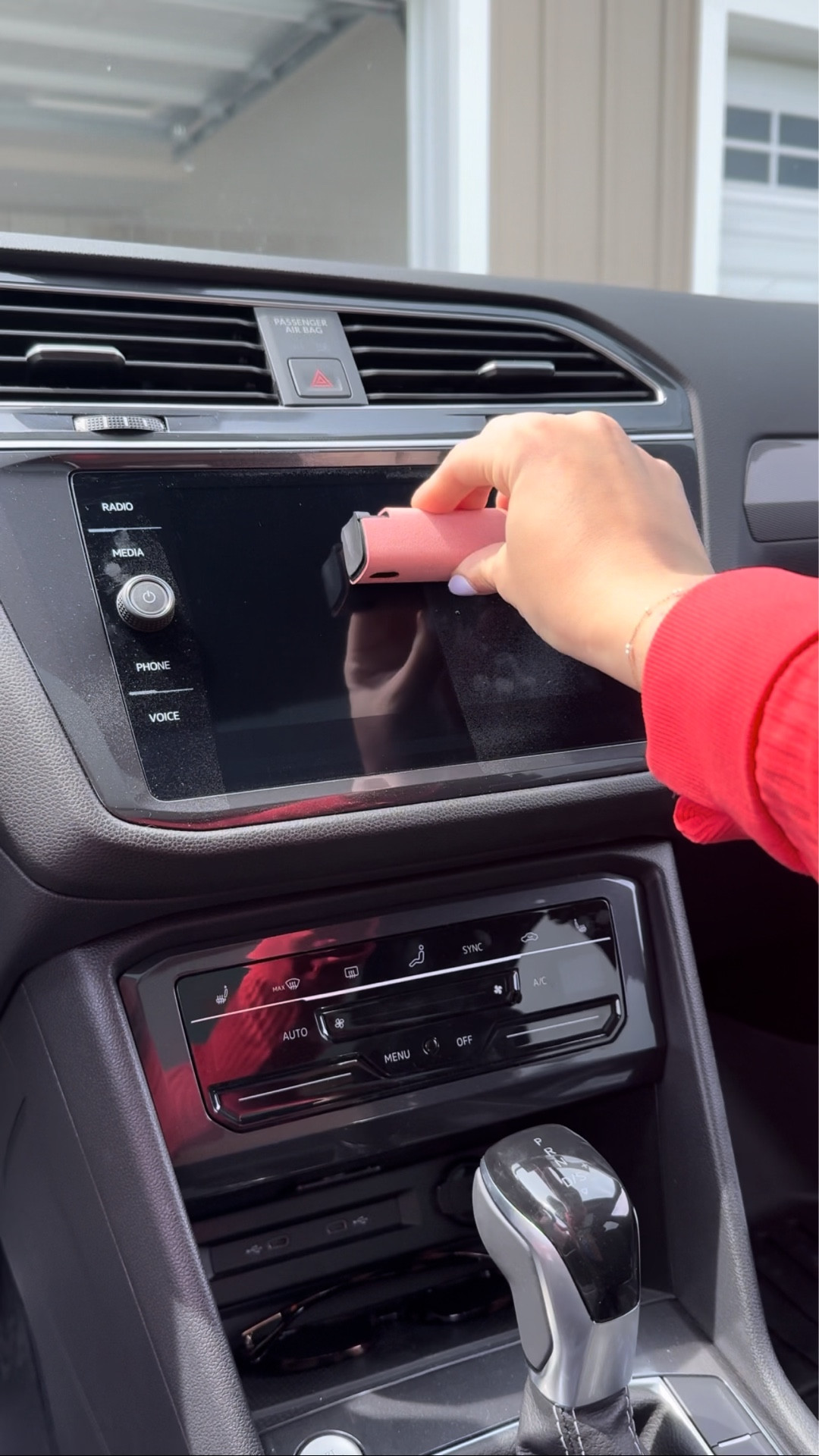 Stocking my new car with essentials✨ #carrestock #newcar

#LTKFindsUnder50