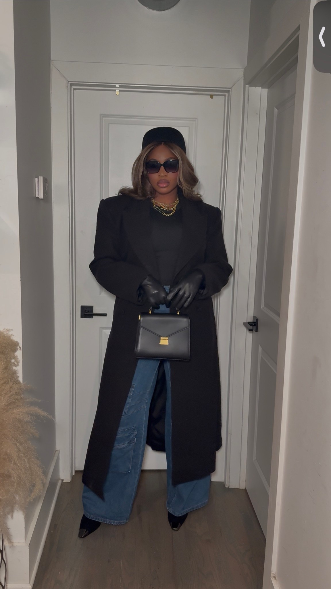 Elevated causal winter inspo outfit 
Cargo pants @fashionova

#LTKSeasonal #LTKootd #LTKgrwm