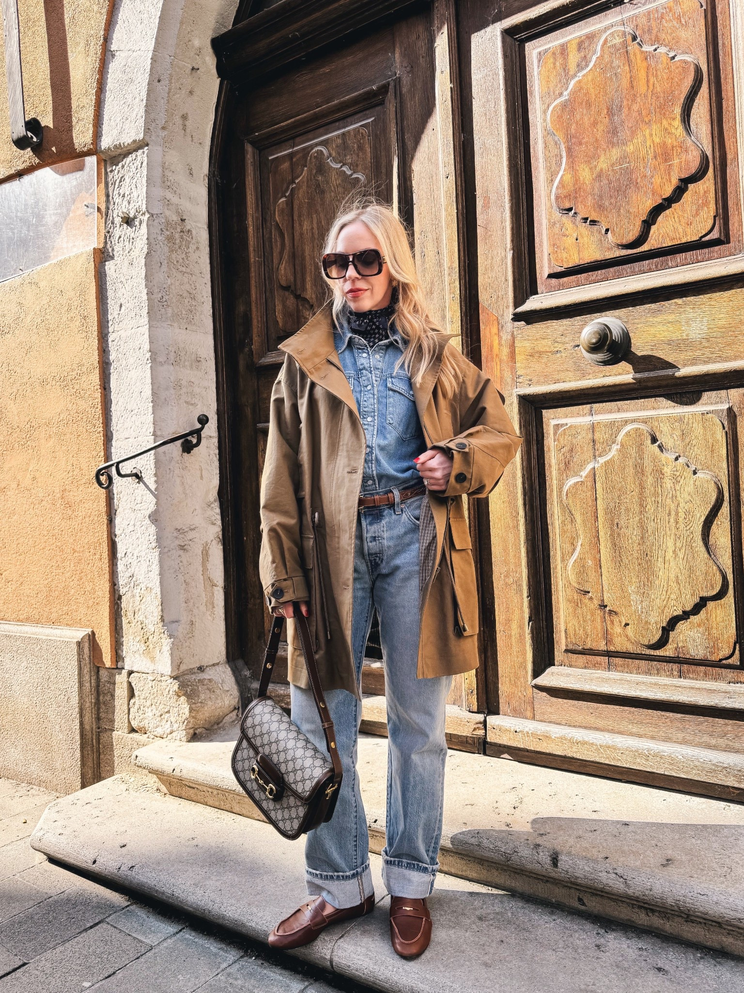 Travel outfit, @Zara utility jacket, denim shirt, Levi’s baggy 90’s jeans, denim on denim, all denim outfit, leather loafers

#LTKTravel #LTKSeasonal #LTKOver40