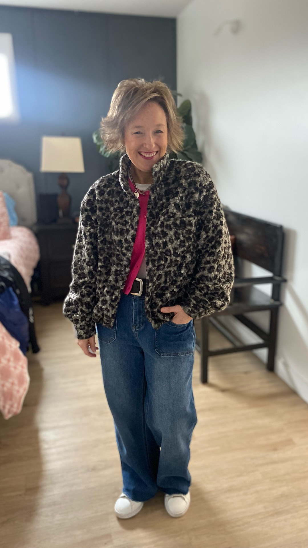 It’s fluffy with a great print! 💖 And then the jeans are ✨

#LTKOver40 #LTKootd #LTKmomlife