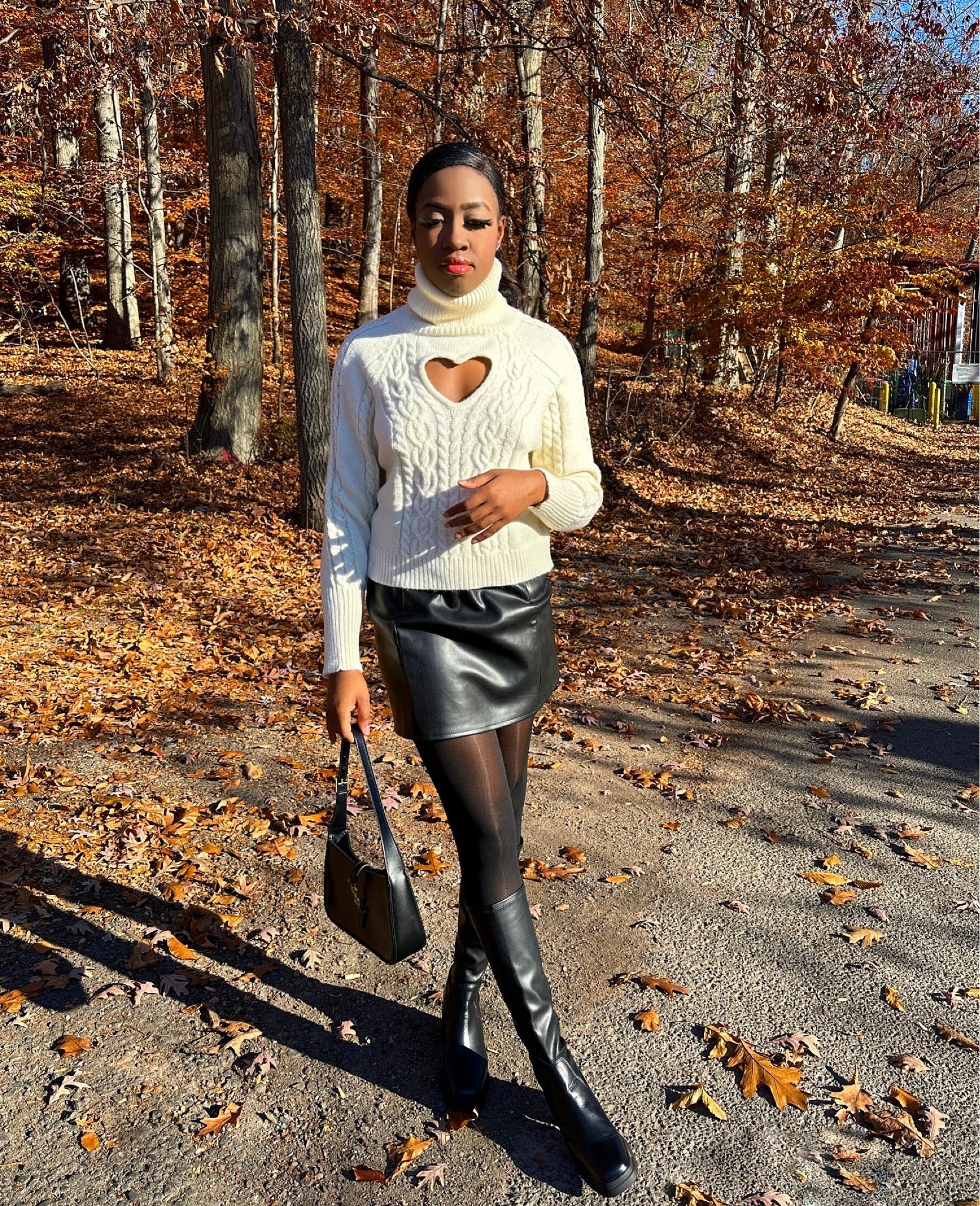 The perfect thanksgiving outfit 

Outfit inspo, ootd, white sweater, knit sweater, black mini skirt, mini skirt, black boots, black, black stocking, YSL bag, fall fit, fall ootd, fall fashion

#LTKHoliday #LTKSeasonal #LTKCyberWeek