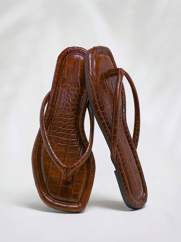 SHUZIA Women Comfortable Classic Thong Flat Sandals For Christmas Valentine's Day | SHEIN