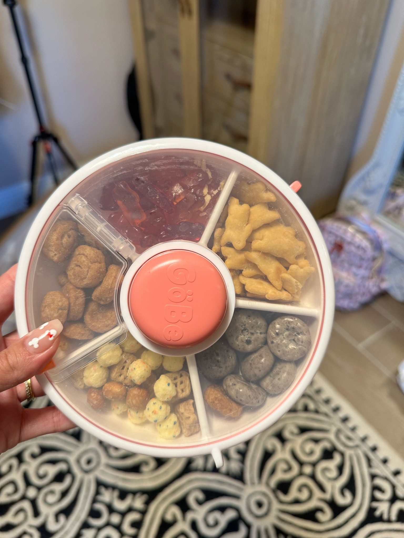 Kids to go snack container