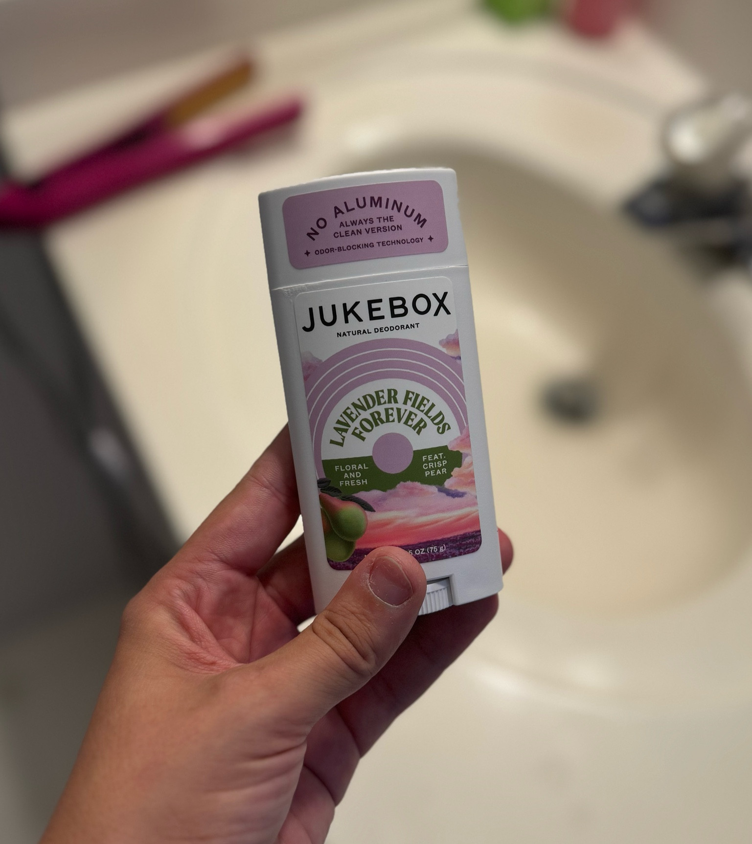 The only clean deodorant that’s been able to battle my postpartum sweats 😅

#LTKBeauty #LTKFamily #LTKBump