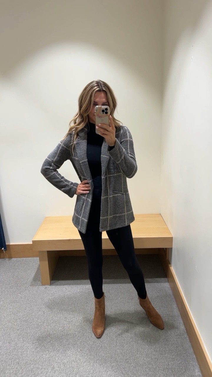 Very soft ZSupply blazer with window pane print
Commando leggings and thin turtleneck body suit
Suede boots TTS
 

#LTKworkwear #LTKstyletip #LTKSeasonal
