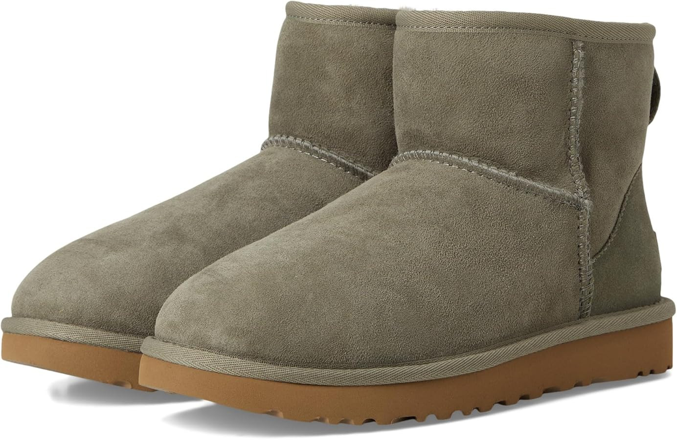 UGG Women's Classic Mini Ii Metallic Winter Boot | Amazon (US)
