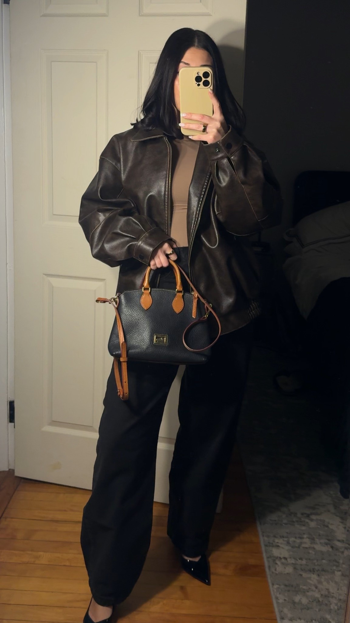 🧸🖤

#LTKSpringSale #LTKStyleTip #LTKSeasonal