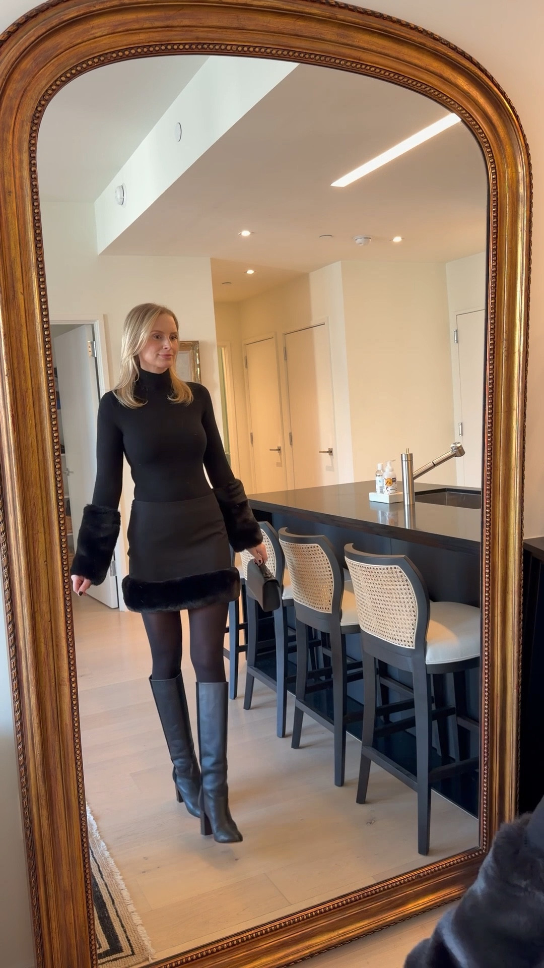 POV: you found the CUTEST matching set for winter! I’m wearing the small in both pieces. The boots are old Aquazzura, so I linked a similar style! 