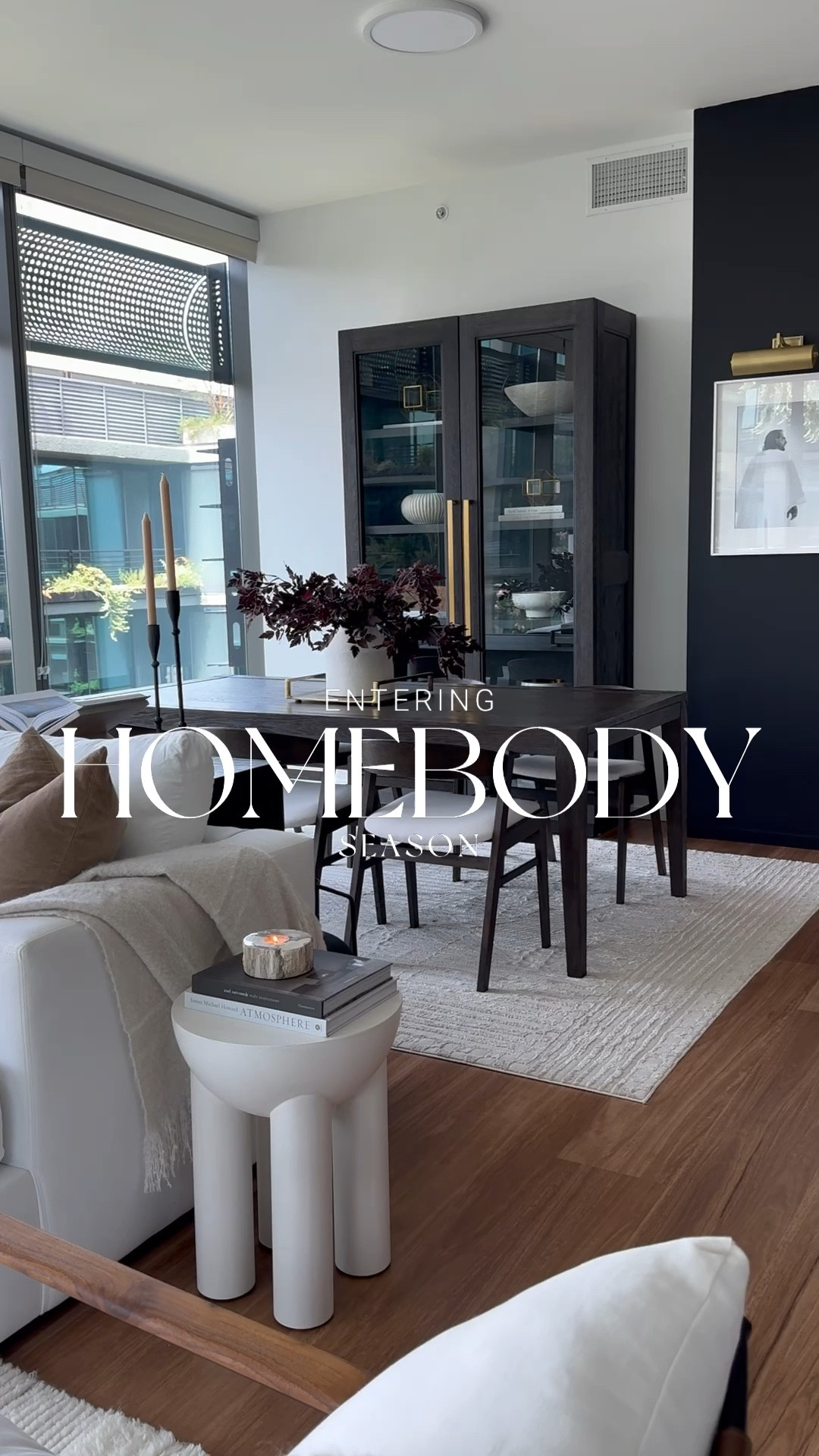 Organic modern home🖤

Fall decor, fall leaves, wooden bench, black candle sticks, washable rug, accent table, modern side table, coffee table decor

#LTKSaleAlert #LTKHome #LTKStyleTip