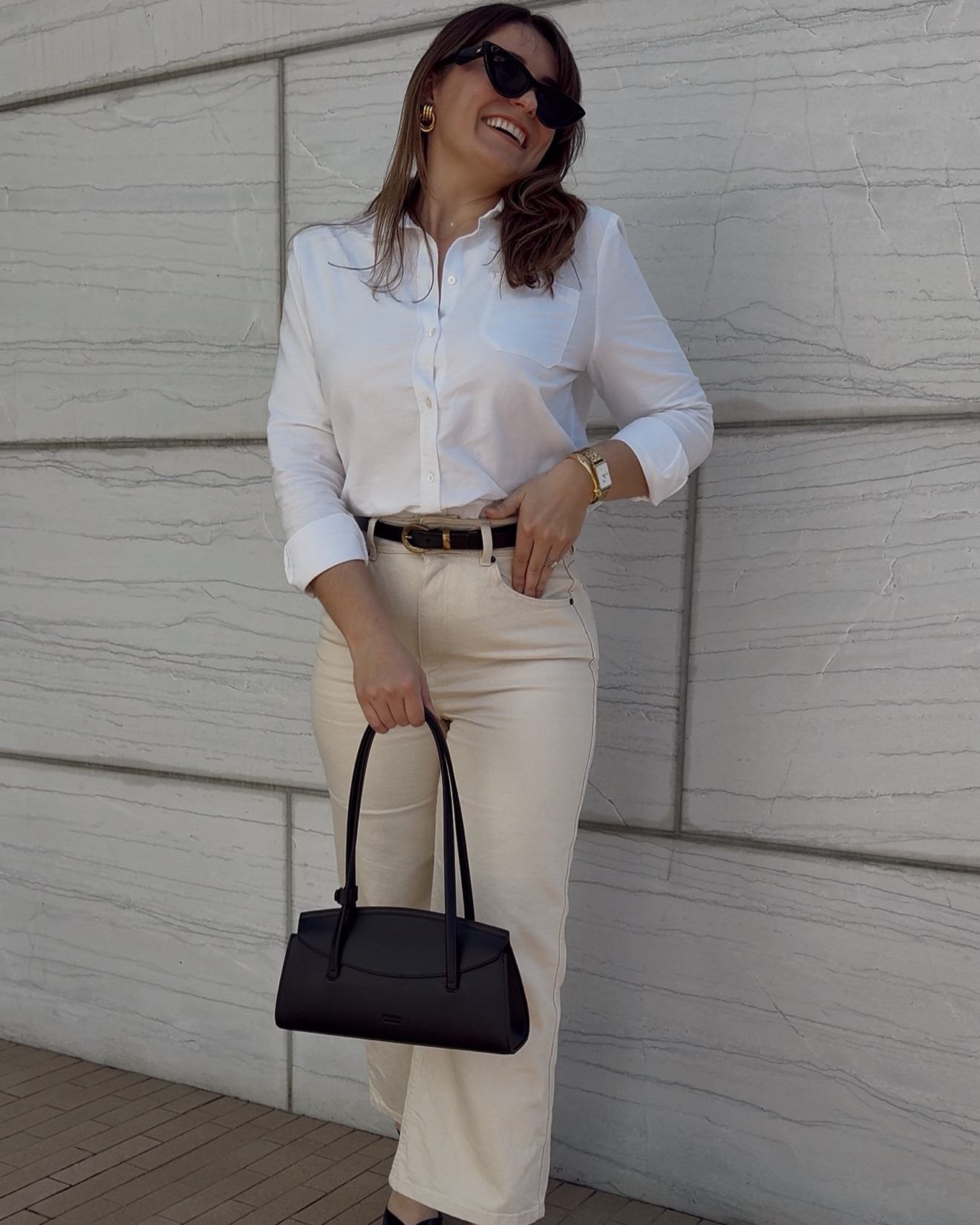I love how effortlessly the Caroline Bag from @frejanyc fits into my wardrobe! 🖤
Its sleek design and timeless appeal make it the perfect finishing touch for any look! Whether I’m running errands, grabbing coffee, or heading out for the evening, this bag adds a touch of sophistication without trying too hard! 

Style Notes:
* Monochrome Moments: Pair with neutral tones or an all-black ensemble for a chic, cohesive look.
* Day-to-Night Ease: Dress it up with tailored pants and heels or keep it relaxed with jeans and a cozy knit.
* Effortless Layers: It adds just the right touch of sophistication to oversized blazers or structured coats.
* Polished Details: I love how gold jewelry complements its minimalist design without feeling overdone.
* Shoe Pairings: From slingback heels to white sneakers, it goes with everything!

Do you love a sleek and versatile bag as much as I do?

Comment SHOP to receive a DM with the link, or head to the link in bio to shop the Caroline Bag and more!

With Amour, M.

#minimalistoutfit #parisianstyle #frenchstyle #outfitinspo #ootdinspo #ootd #chicoutfit #oldmoneyaesthetic #classicstyle #purse

#LTKStyleTip #LTKWatchNow #LTKItBag