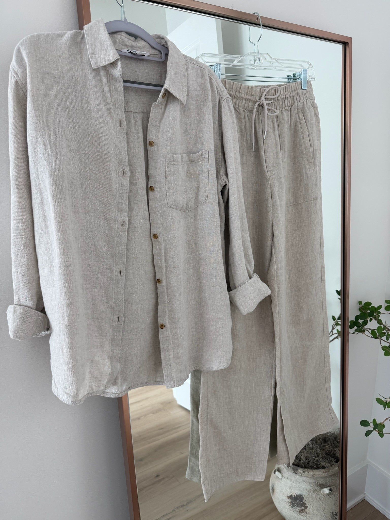Athleta linen set for summer, both pieces 40% off.

#LTKSaleAlert