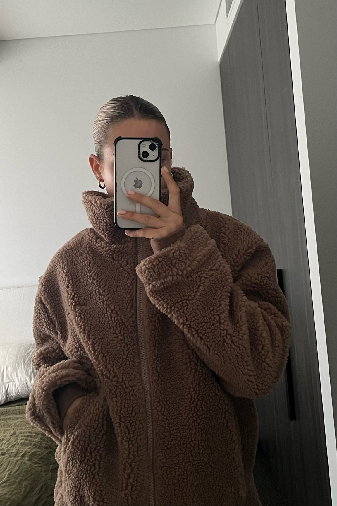 🧸🧸
#theupside #teddyjacket #fallfashion #autumn 

#LTKaustralia #LTKstyletip #LTKSeasonal