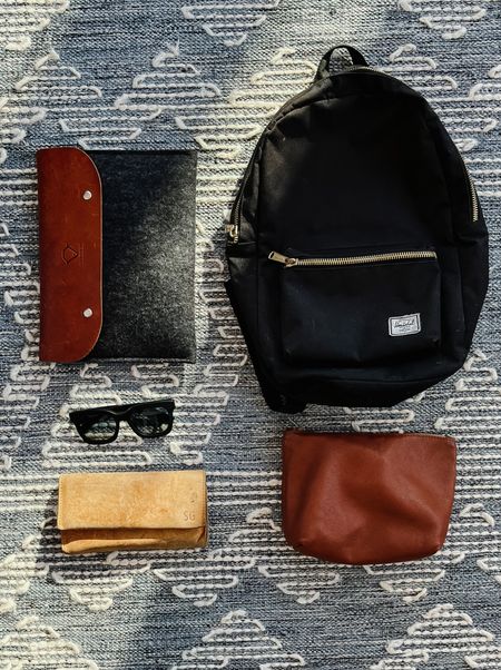 Current Carry-On Must Haves:

1. | Simple Backpack
2. | Fleece IPad Sleeve
3. | Fave  Sunglasses (BOGO right now!!!)
4. | Leather Travel Wallet
5.|  Leather Clutch Pouch for headphones, lip gloss and gum

Spring break will be here before you know it… now is the perfect time to start stocking up on travel essentials ✈️

