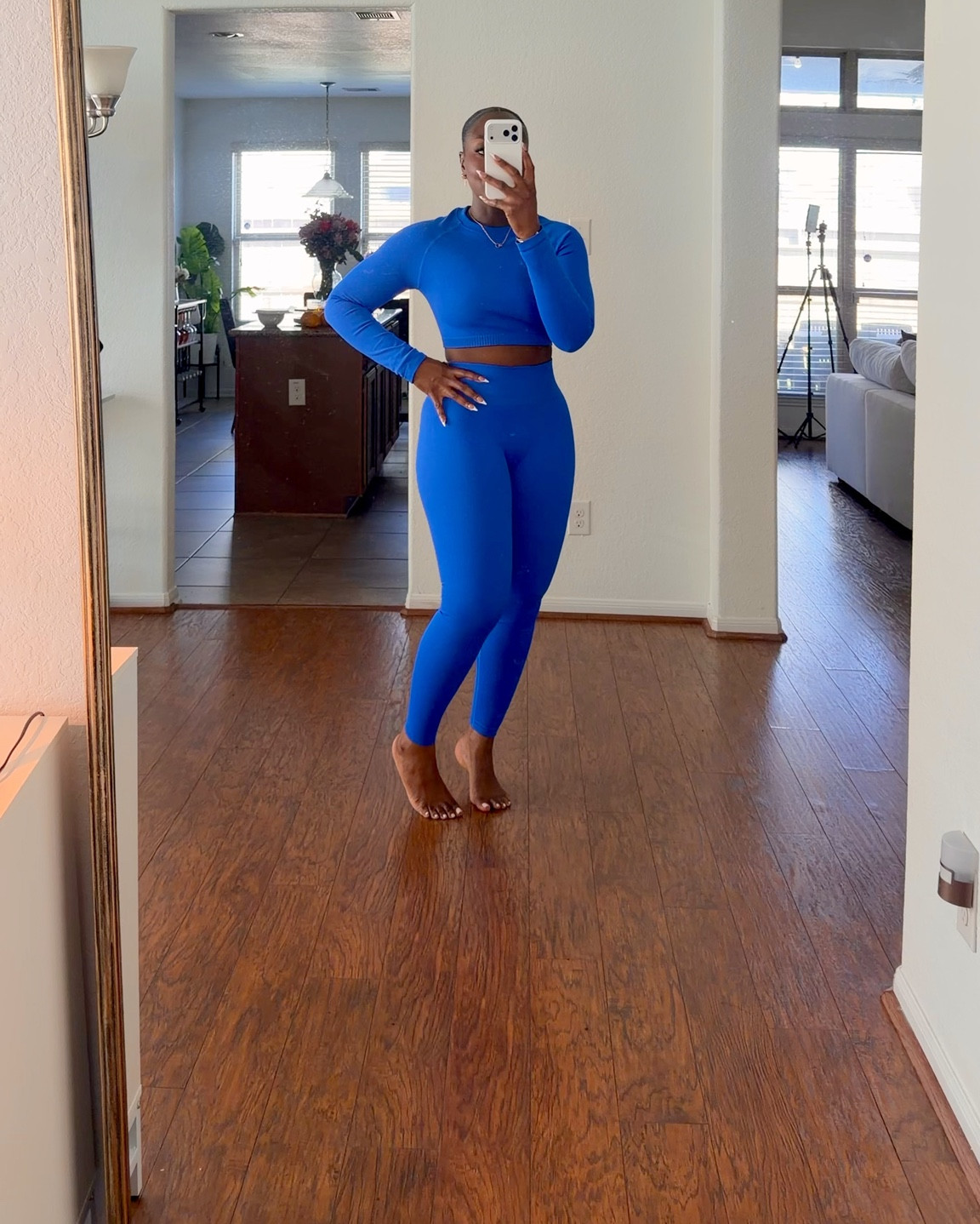 Ok, I need this workout set in every color! Wearing a L. #workoutset #athleisure 

#LTKfitnessgoals