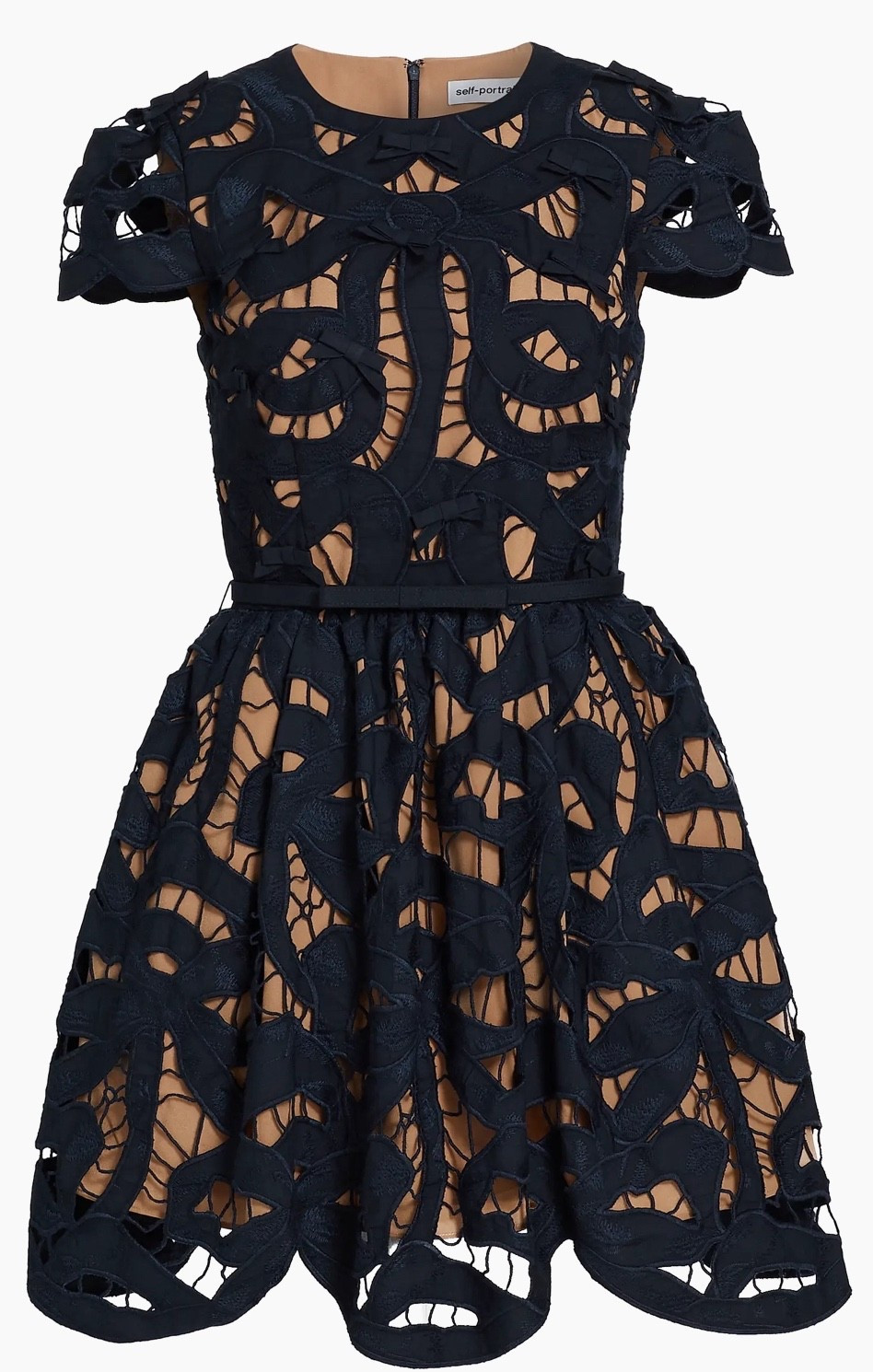 The cutest holiday party dress! The cutest finds right now at Saks! 

Holiday outfit
Party dress
Christmas outfit 
Holiday work party look 


#LTKHoliday #LTKSaleAlert #LTKCyberWeek