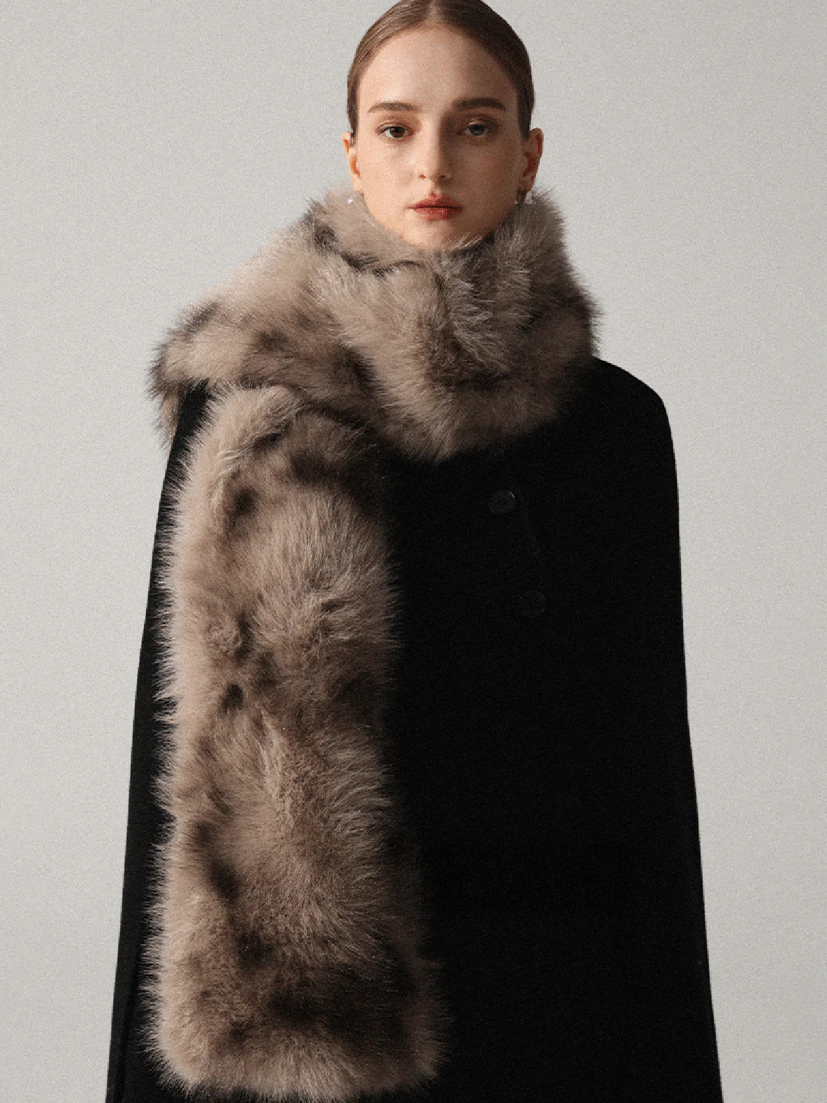 Leopard-Print Faux Fur Scarf | Commense