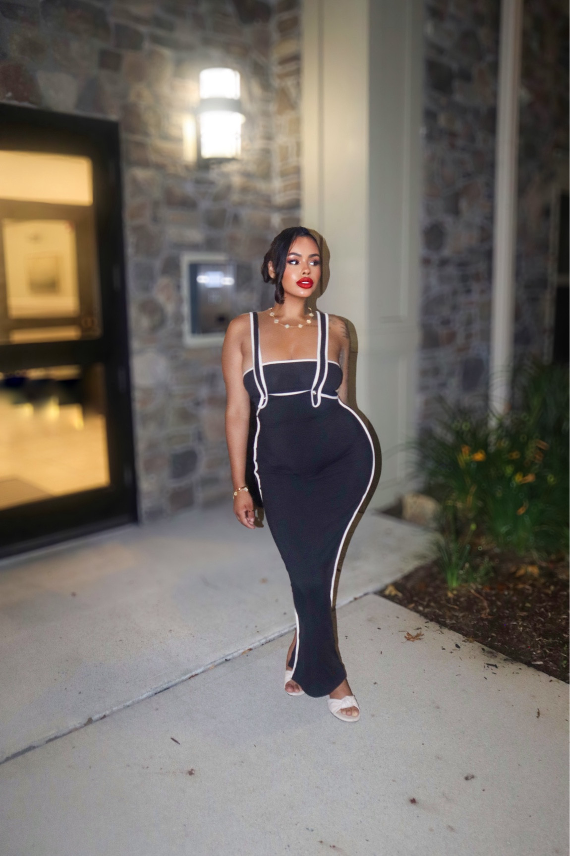 @echoine.official 🖤

#LTKBeauty #LTKStyleTip #LTKFindsUnder100