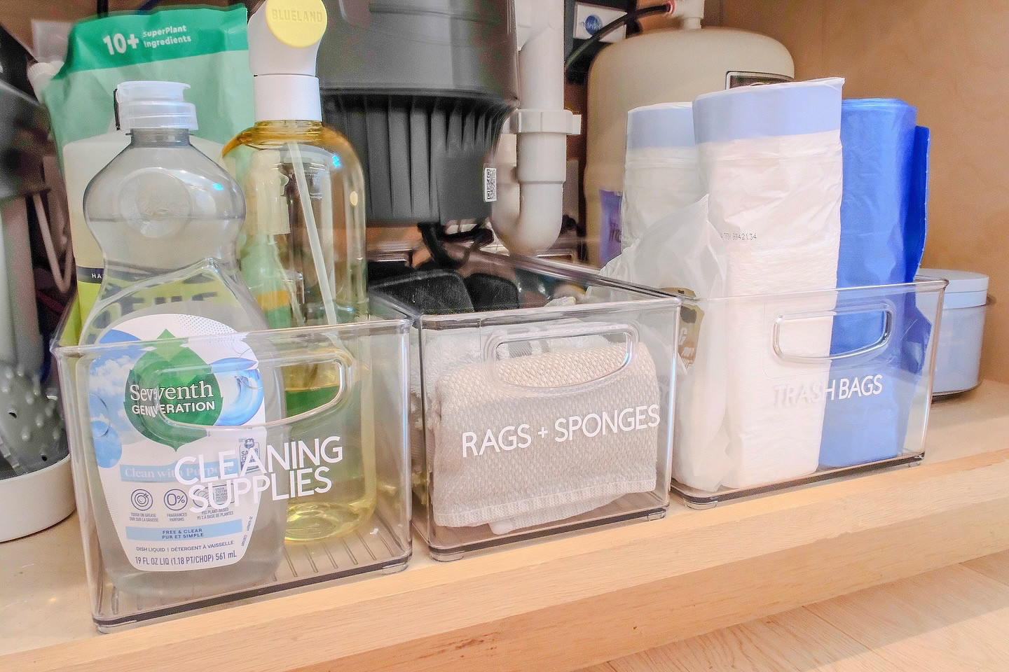 Making the unsexy spaces 🔥
.
.
.
#casa1708 #shaiorganized #organizer #undersinkorganization #cricut #custompantry #designkitchen #professionalorganizer #cricut #cricutmade #austinorganizer #austintexas #organizedlife #stayorganized  #mariekondo #austintexas #afreshstart #moveinready  #dreamhome #dreamcometrue #homeorganization #newhome #customhomes #austinrealestate #luxuryhomes