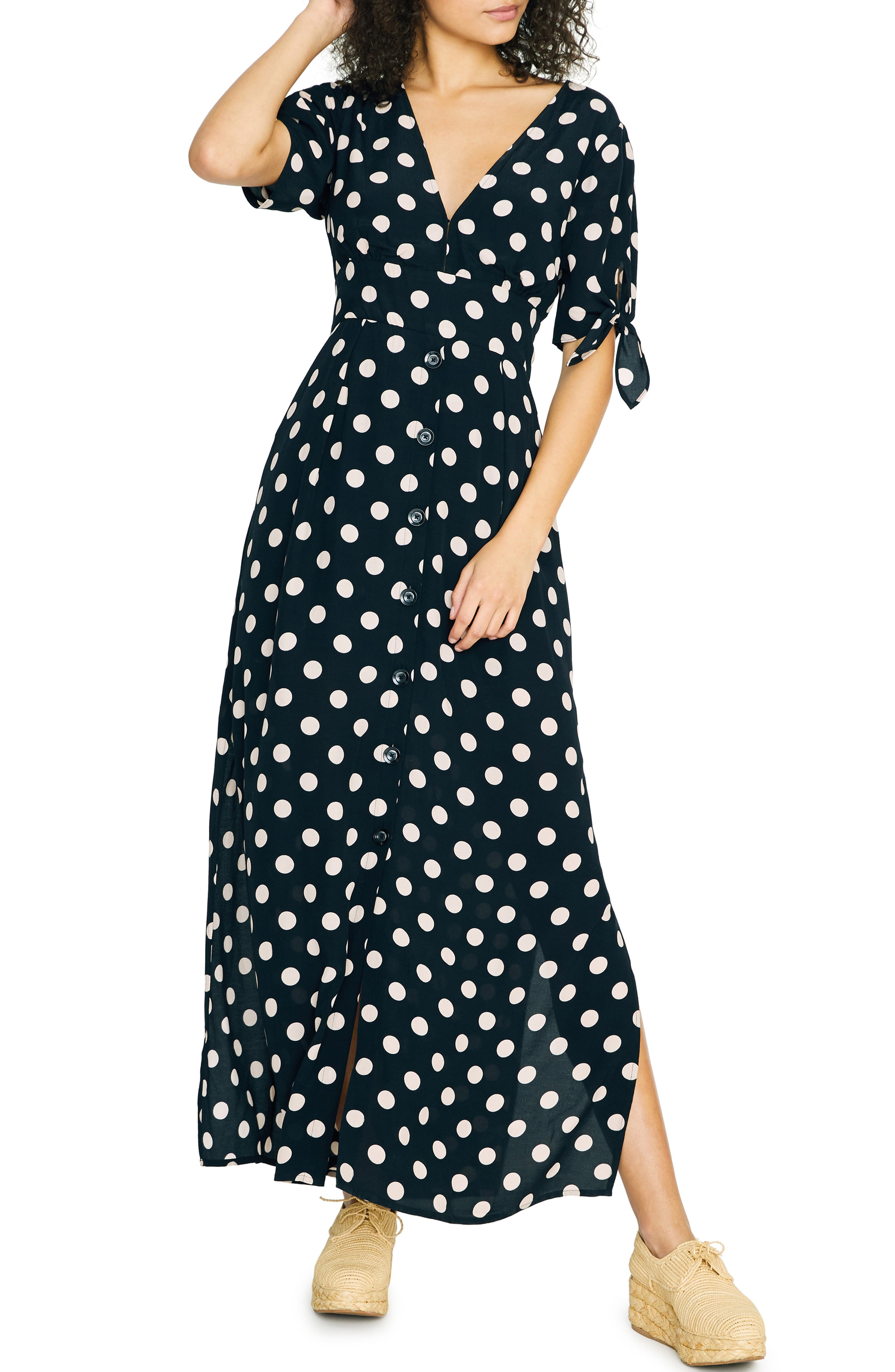 can you wear black and white polka dots to a wedding