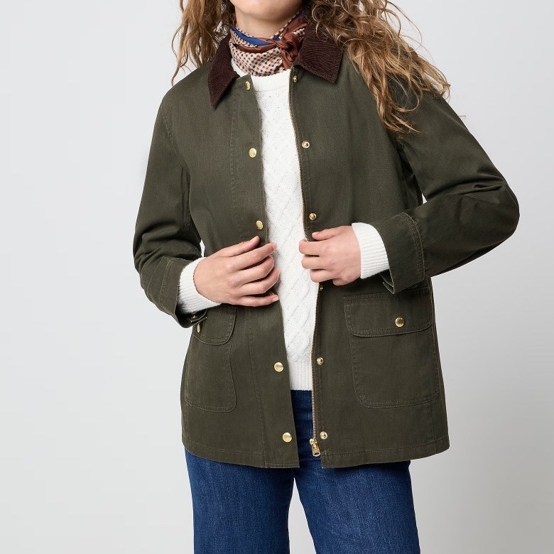 Dark green barn jacket
Field jacket 
Chore coat 
Preppy fall outfit

#LTKSeasonal #LTKSaleAlert