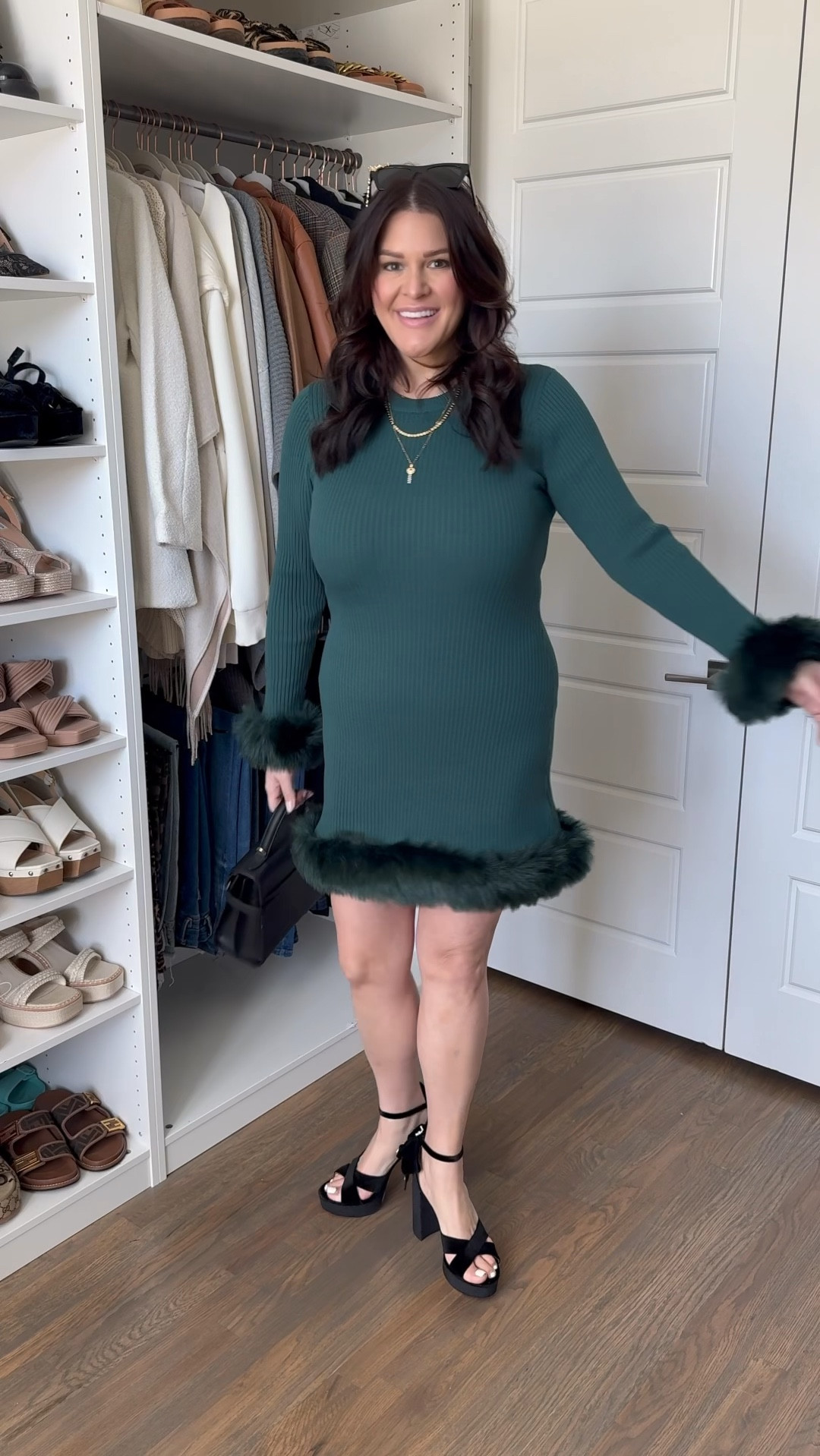 Show Me Your Mumu Christmas New Years Holiday Party Dress 

Size: XL


#LTKHoliday #LTKSeasonal #LTKWatchNow