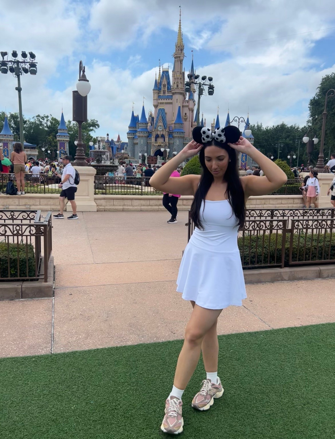 Disney fit! 

#LTKWedding #LTKSummerEdit #LTKActive