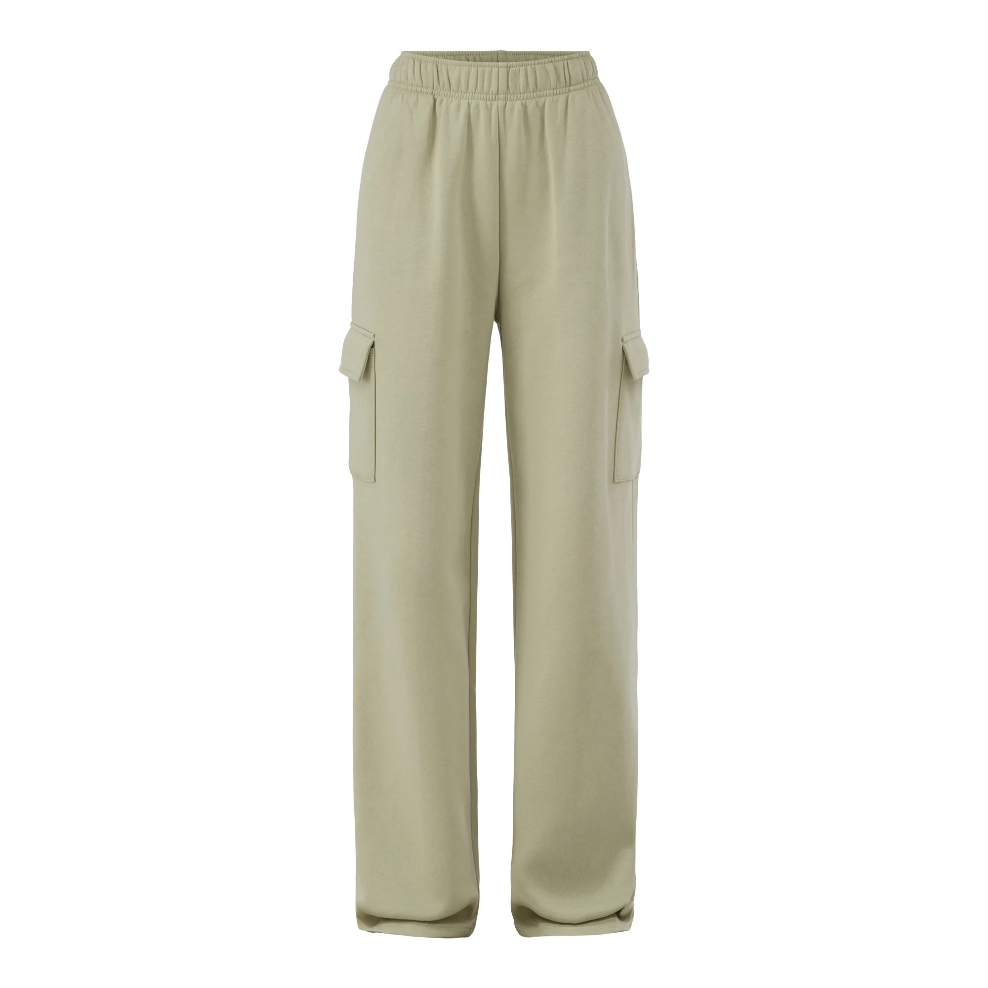 No Boundaries Fleece Cargo Pants, 30.5” Inseam, Women’s and Women’s Plus | Walmart (US)
