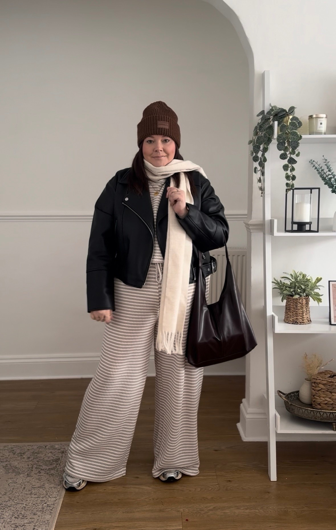 Winter outfit - Loungewear but make it outside 

#LTKplussize #LTKwinter #LTKcurves