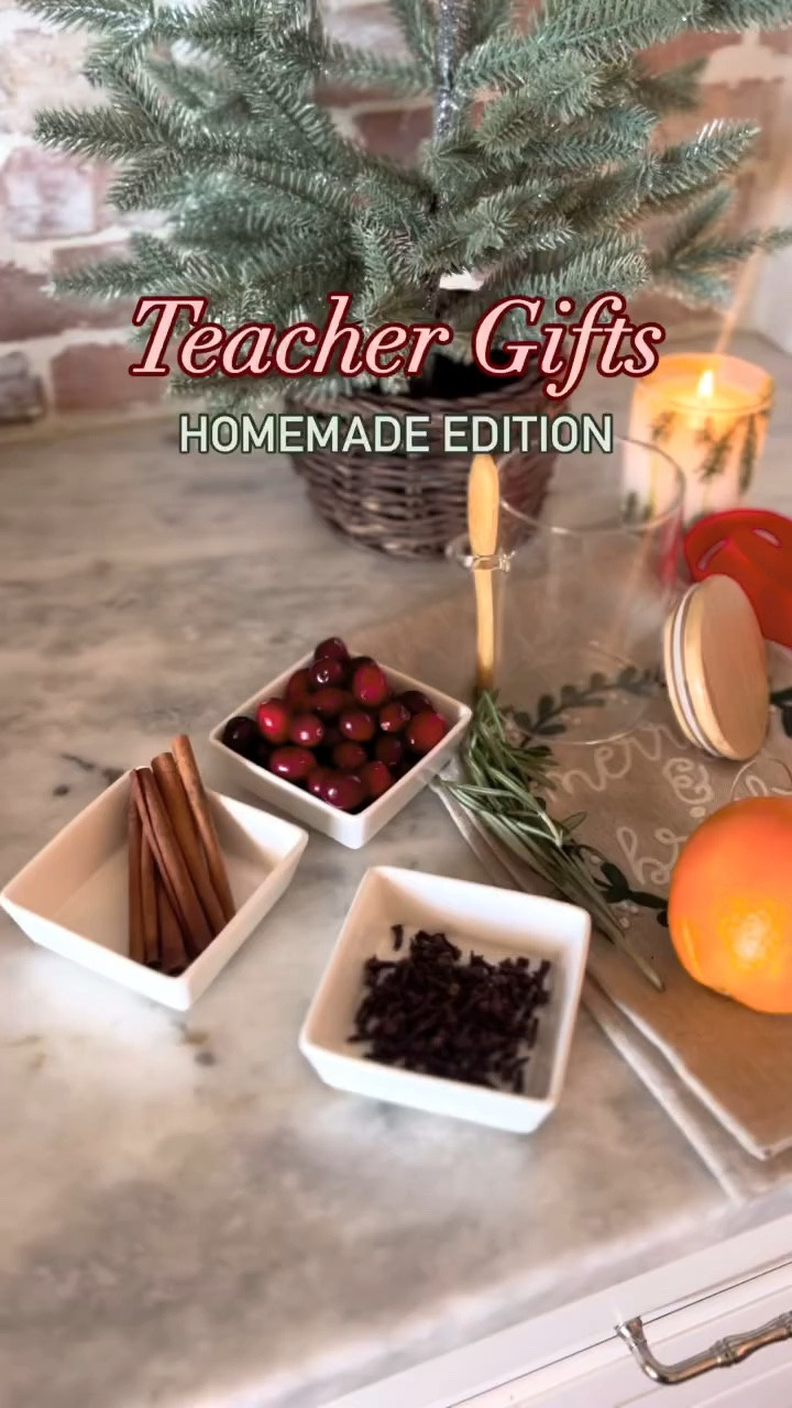 Easy homemade teacher gifts or gifts for anyone! This simple simmer pot gift smells amazing and they can keep and reuse the glass container! 
#gifts #teachergifts #giftguides #homemadegifts

#LTKHoliday #LTKGiftGuide #LTKWatchNow
