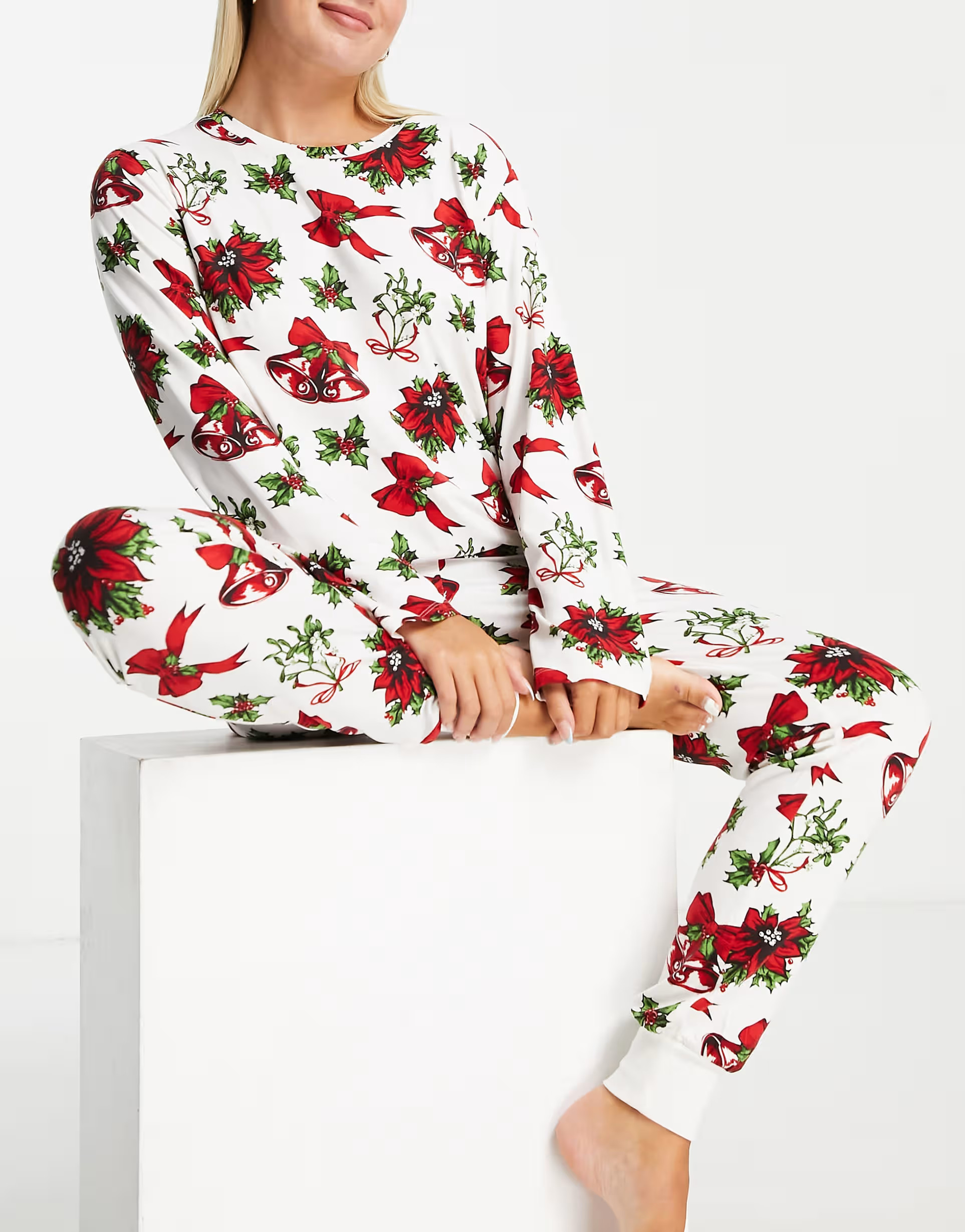 Chelsea Peers long sleeve pajama set in cream retro christmas print | ASOS (Global)
