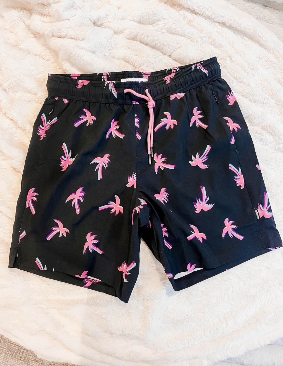 Men’s swim trunks
Swimsuit

#LTKswim

#LTKMens #LTKTravel #LTKSeasonal