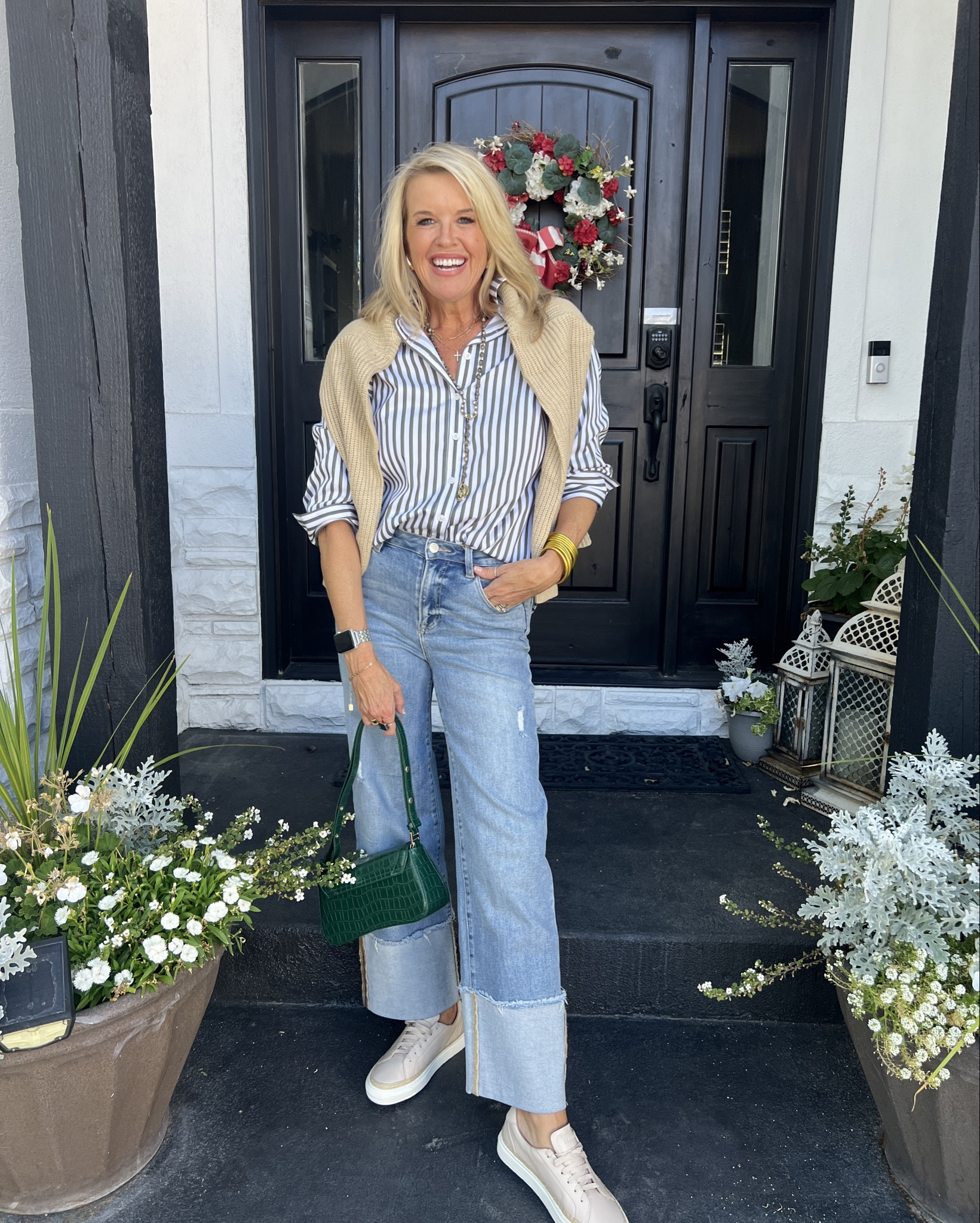 Fall transition outfit🍂

Elevated jeans and a button up

Cuffed jeans are all the rage and this risen jeans are so easy to wear, feels like premium denim yet $69 fits tts and so good! ( sells out fast but they restock) 

Olive green strip no iron button up shirt Chicos and fits tts 

Cream chunky knit Amazon find sweater fits tts  great quality and so affordable 

Frankie 4 cream sweater with straw trim detail fits tts and do comfy

Emerald green faux alligator bag on special $22 normal $29 

Budha girl bracelets  in gold 


#LTKSaleAlert #LTKFindsUnder100 #LTKStyleTip