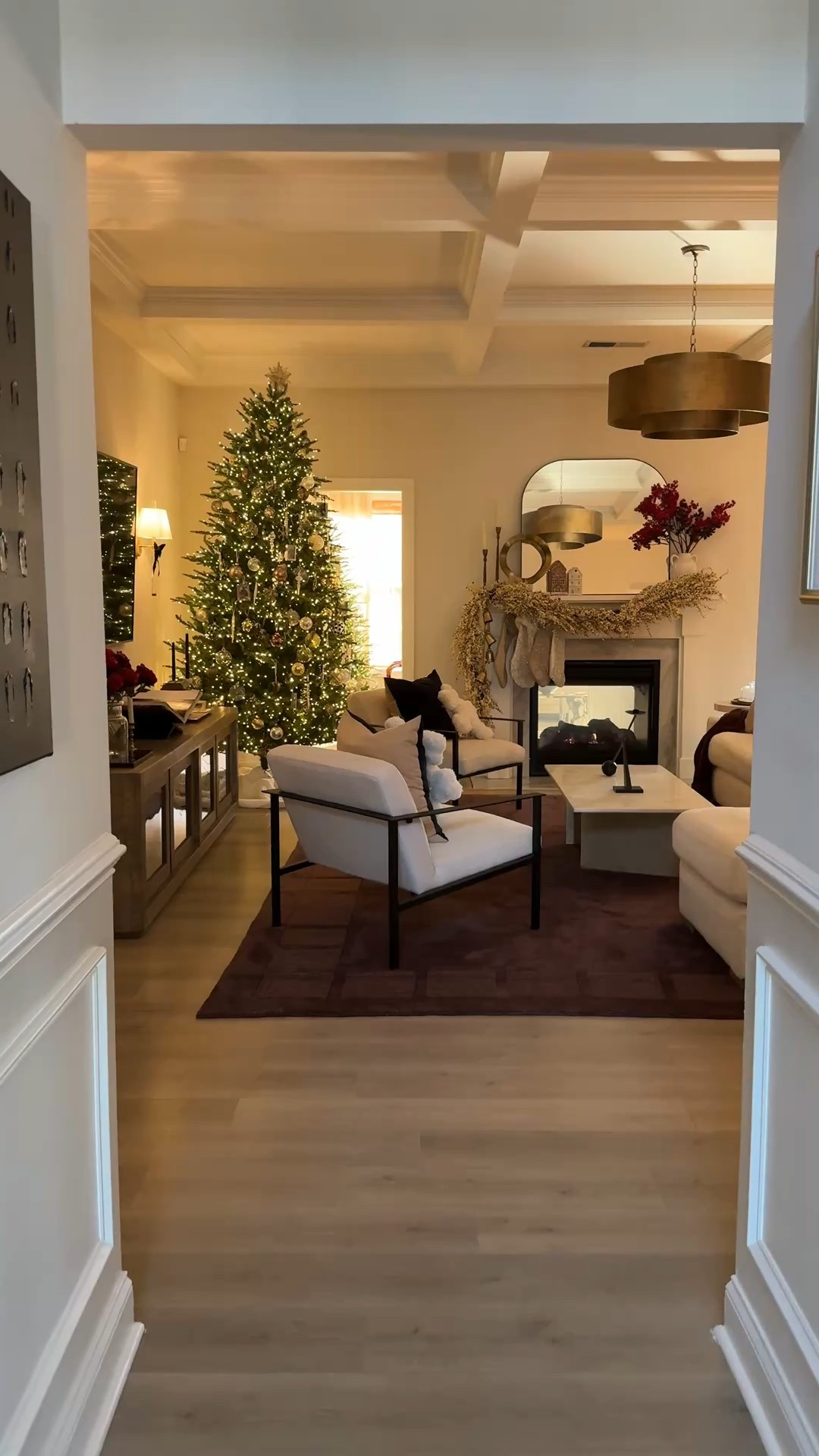 Christmas tour of our living room and sunroom! I’m praying all of you have a wonderful holiday season! 

Christmas decor, holiday, living roomm

#LTKHome #LTKHoliday #LTKSeasonal