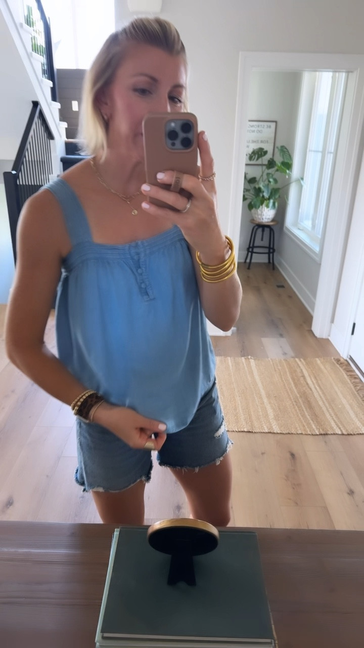 This chambray blouse is the perfect where now, where later in fall, top! I love a denim denim look with nude sandals. I’ll wear it later in the fall with white jeans & brown suede slingback flats.
 I’m wearing my true to size small in this top

#LTKFindsUnder100 #LTKVideo #LTKOver40