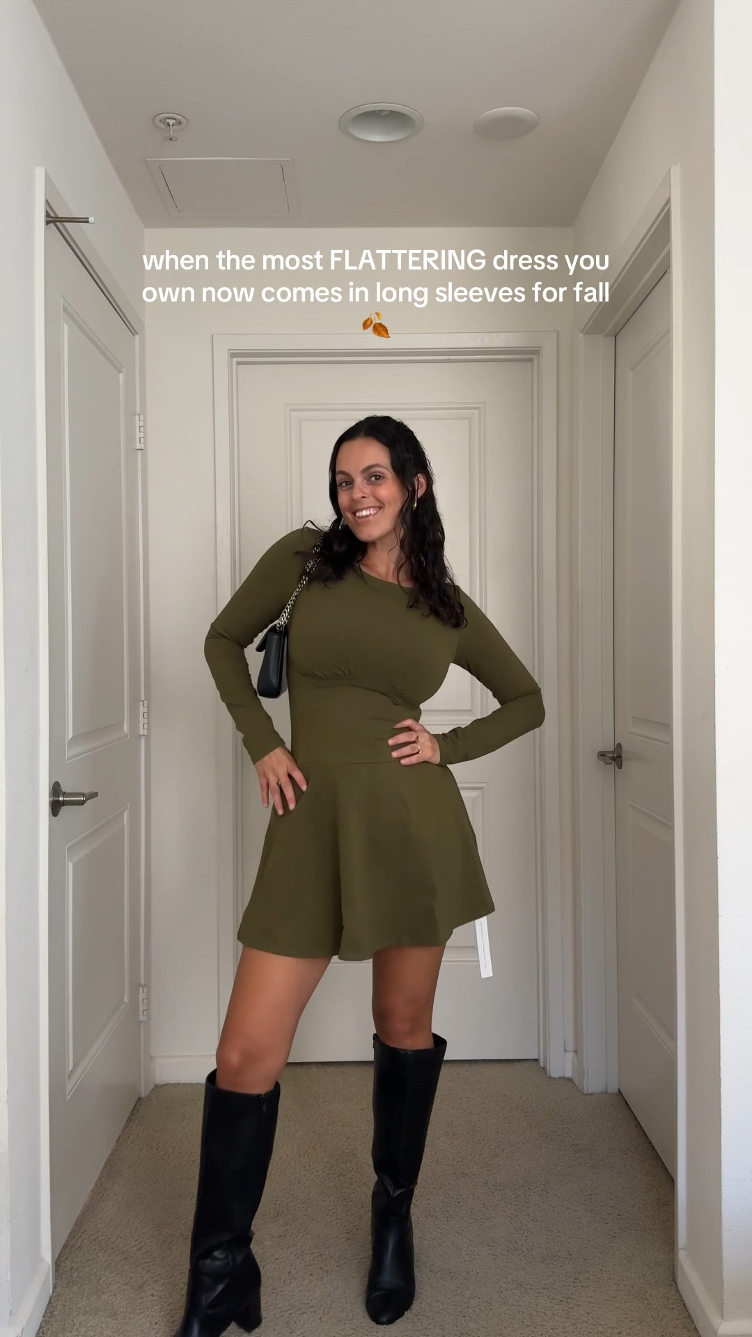 My favorite dress (fall version) 🍂 wearing size XS