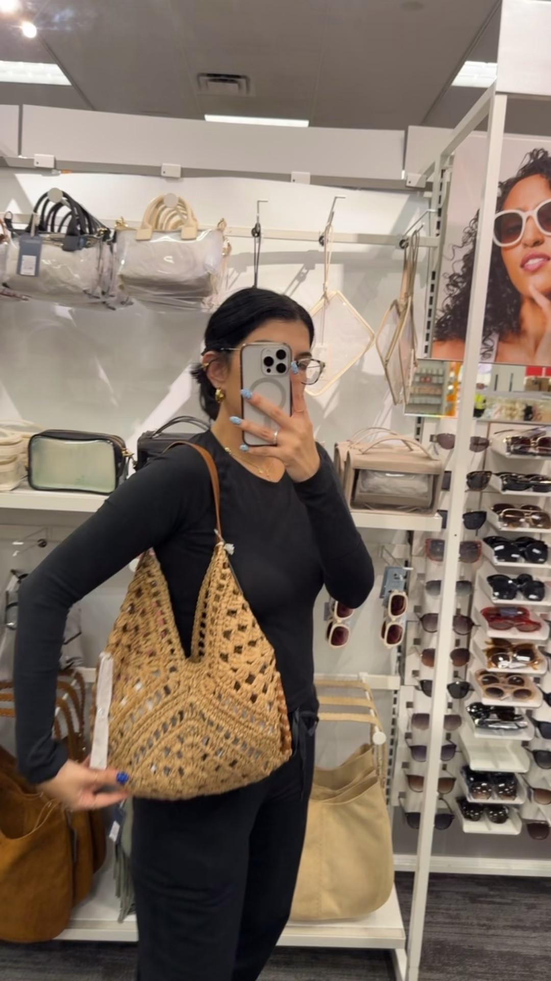 Love this bag😘



#LTKSeasonal